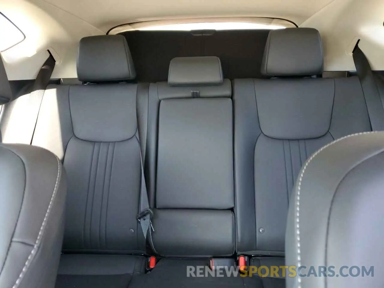 10 fotografías del automóvil dañado 2T2ADCEZ7RC005048 LEXUS NX 250 BAS 2024