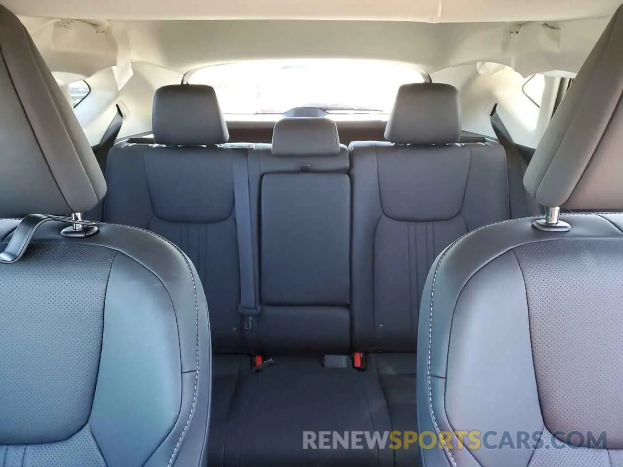 10 fotografías del automóvil dañado 2T2ADCAZ7SC016983 LEXUS NX 250 BAS 2025