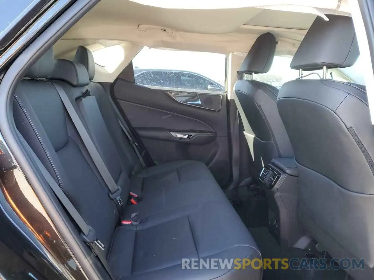 11 fotografías del automóvil dañado 2T2ADCAZ7SC016983 LEXUS NX 250 BAS 2025