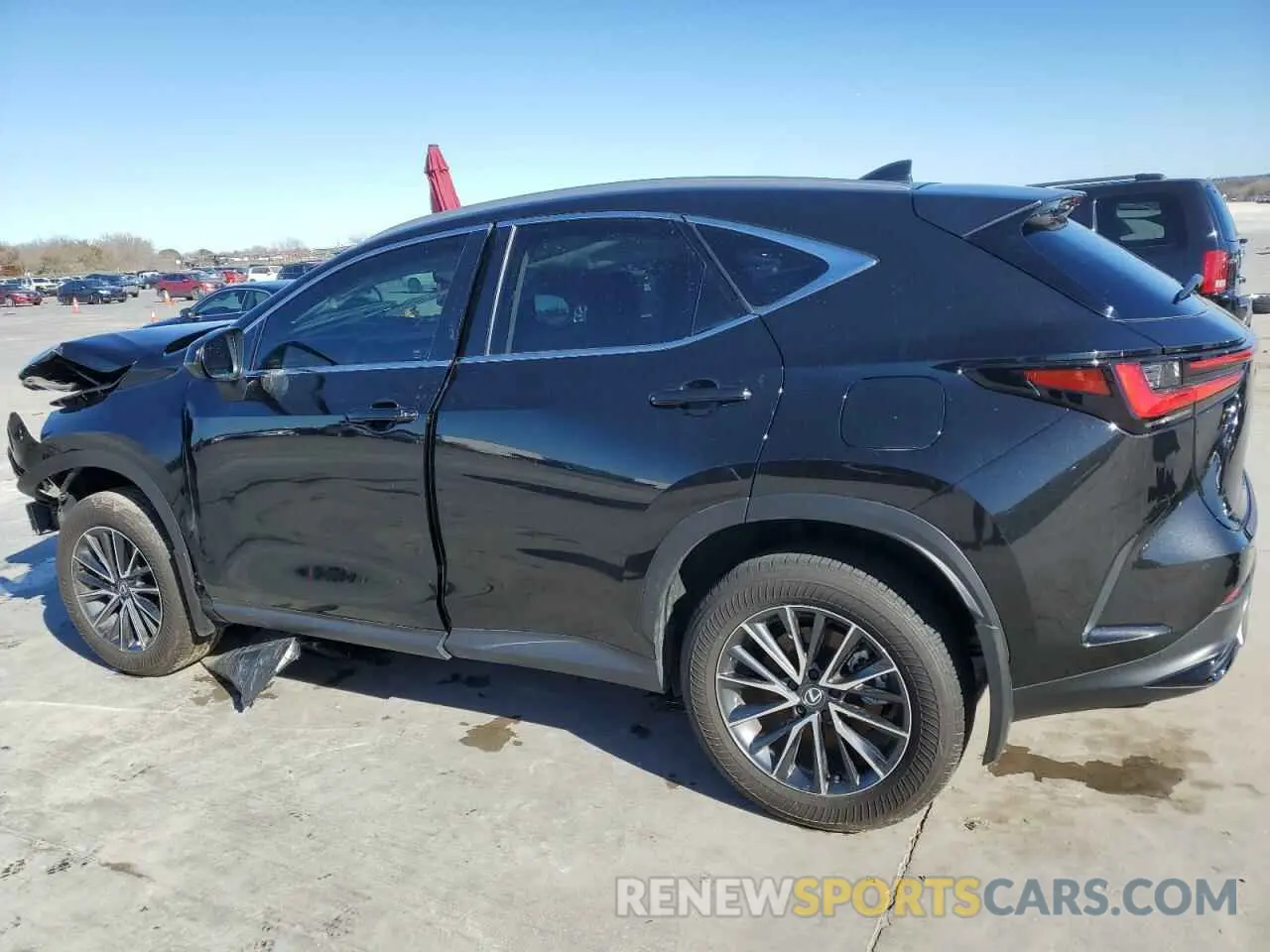 2 fotografías del automóvil dañado 2T2ADCAZ7SC016983 LEXUS NX 250 BAS 2025