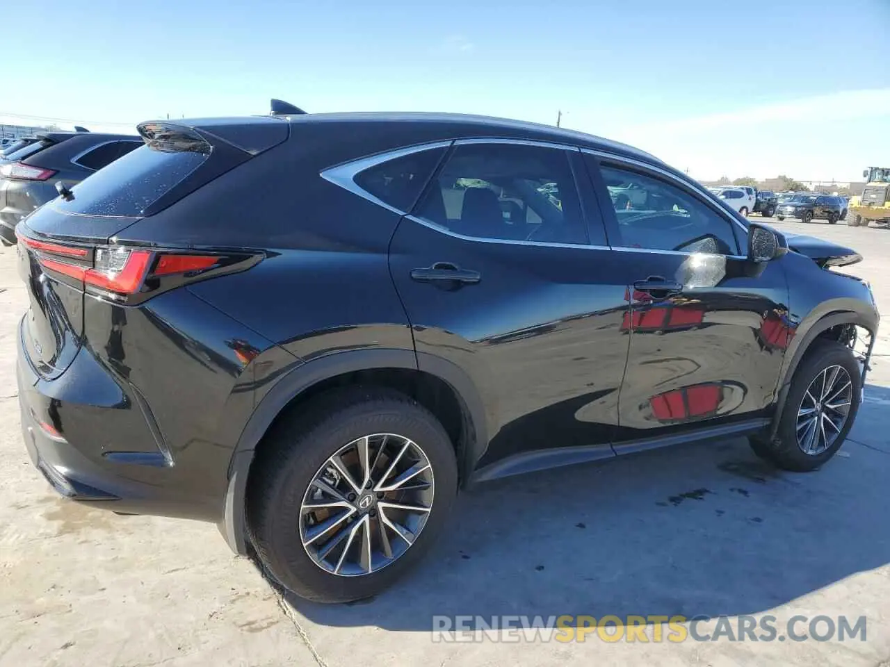 3 fotografías del automóvil dañado 2T2ADCAZ7SC016983 LEXUS NX 250 BAS 2025