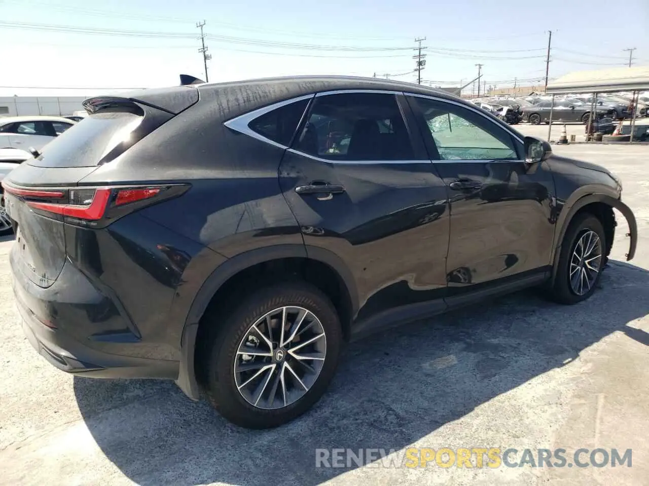 3 fotografías del automóvil dañado 2T2ADCAZ8SC019729 LEXUS NX 250 BAS 2025