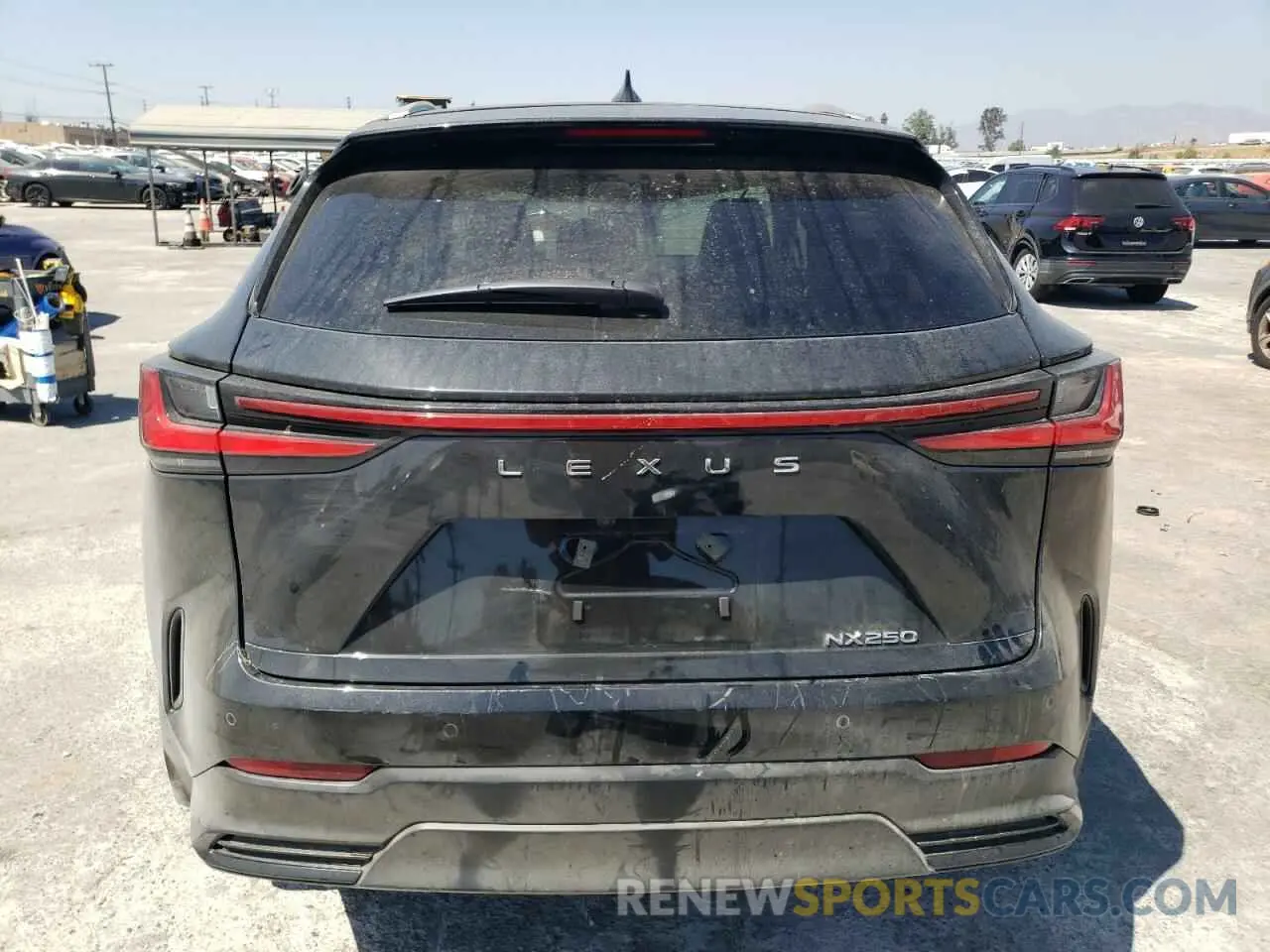 6 fotografías del automóvil dañado 2T2ADCAZ8SC019729 LEXUS NX 250 BAS 2025