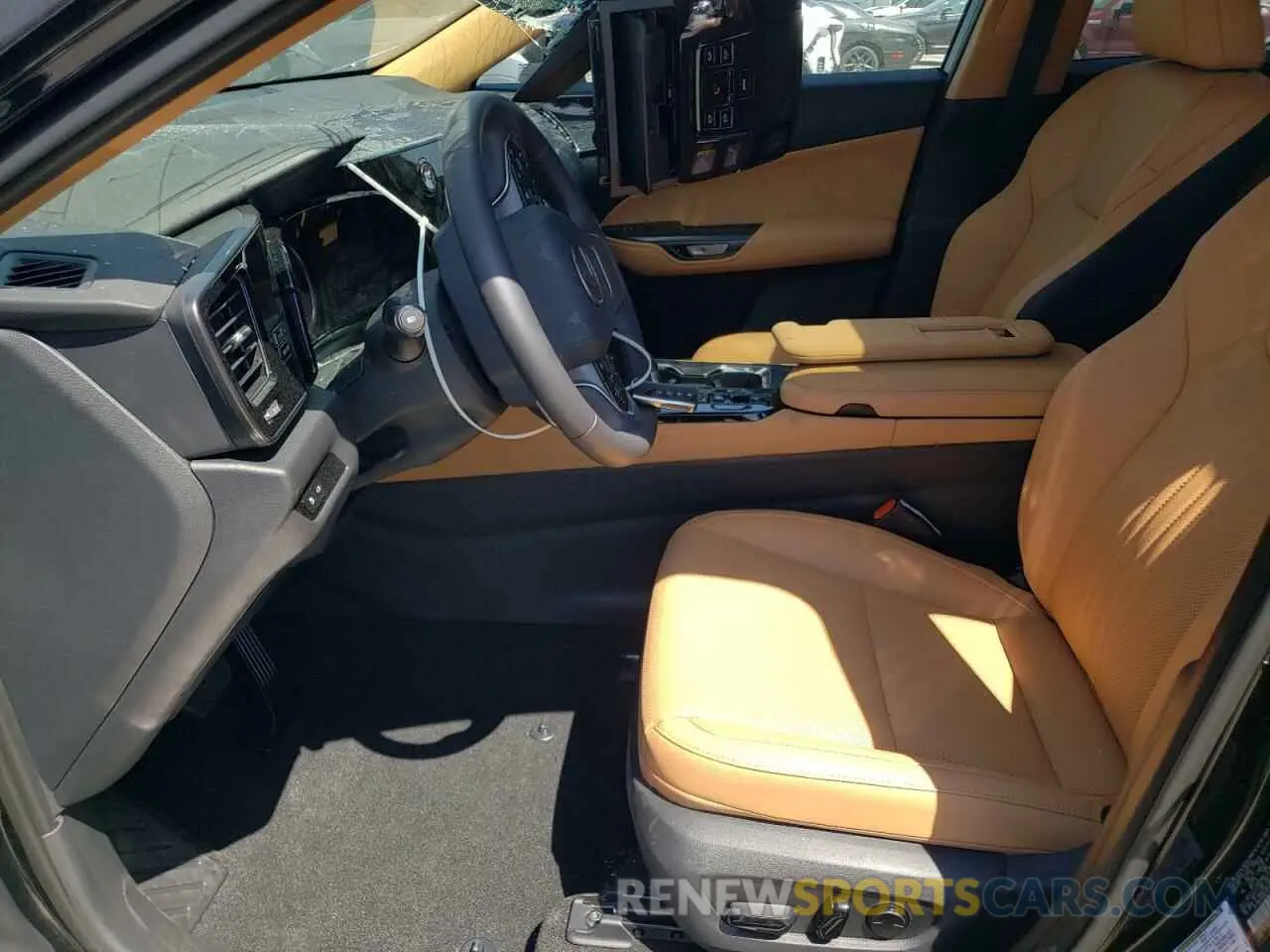 7 fotografías del automóvil dañado 2T2ADCAZ8SC019729 LEXUS NX 250 BAS 2025