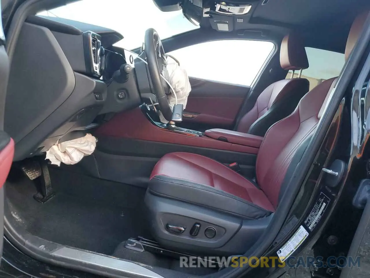 7 fotografías del automóvil dañado 2T2GDCAZ0RC006350 LEXUS NX 250 PRE 2024