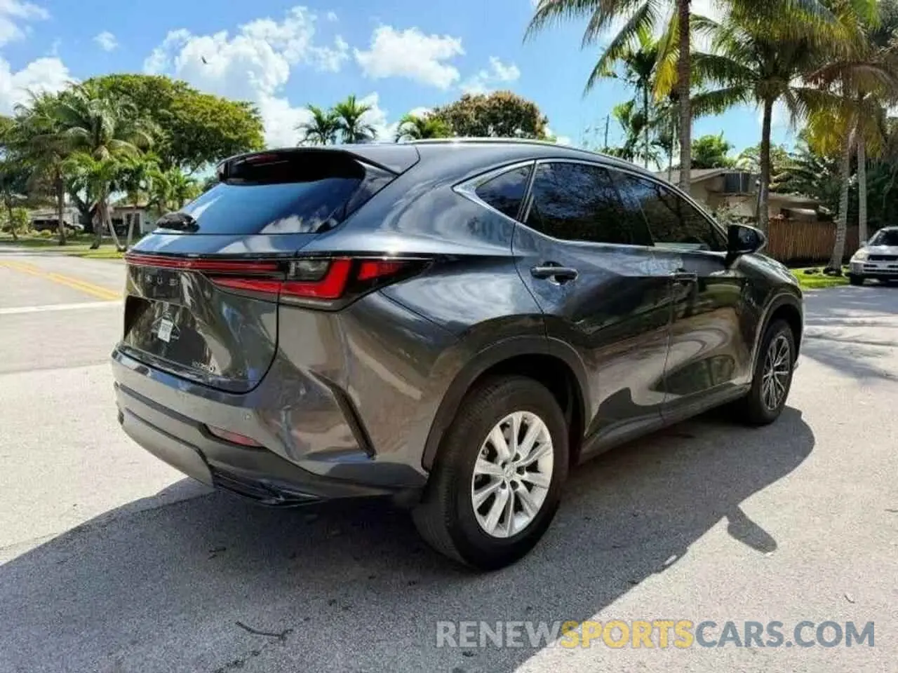 4 fotografías del automóvil dañado 2T2GDCAZ3RC008349 LEXUS NX 250 PRE 2024