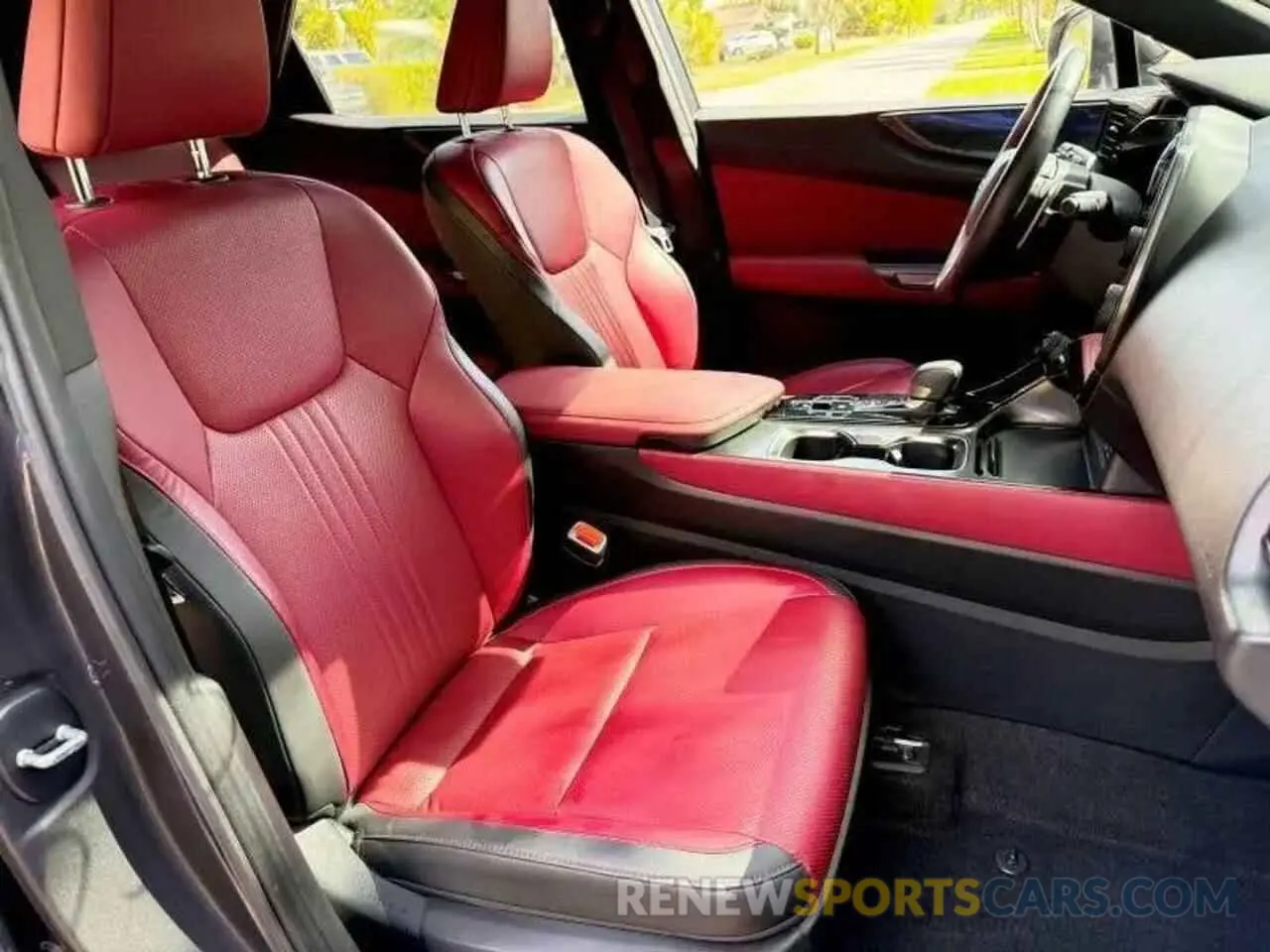 5 fotografías del automóvil dañado 2T2GDCAZ3RC008349 LEXUS NX 250 PRE 2024