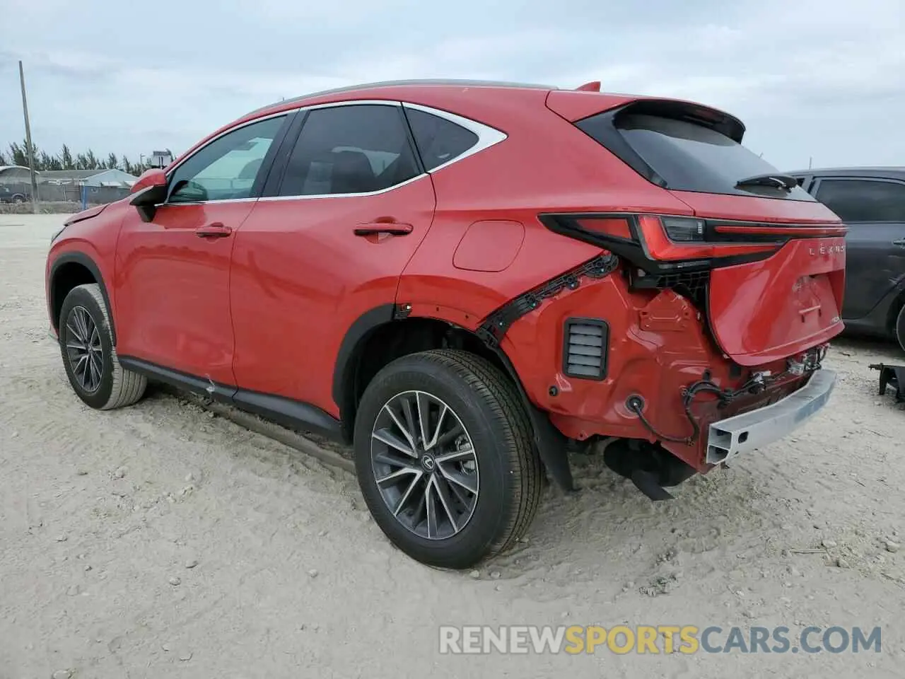 2 fotografías del automóvil dañado 2T2GDCAZ3RC012563 LEXUS NX 250 PRE 2024