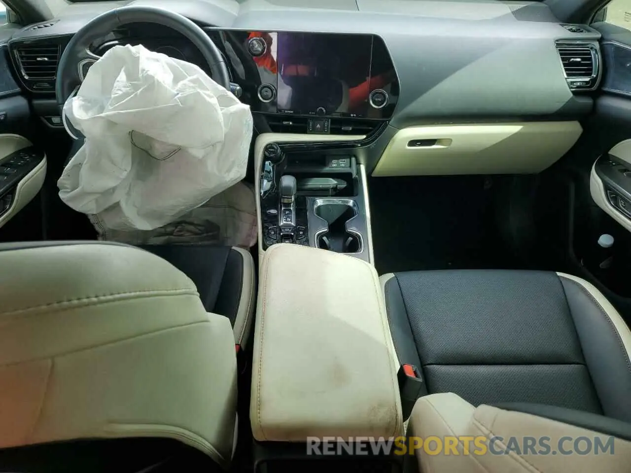 8 fotografías del automóvil dañado 2T2GDCAZ4RC007758 LEXUS NX 250 PRE 2024