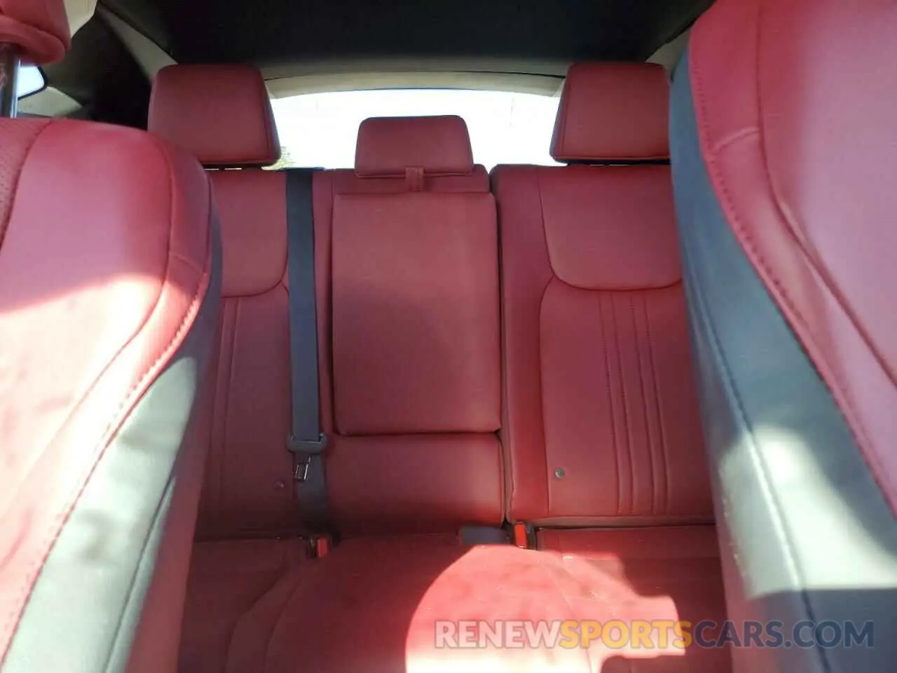 10 fotografías del automóvil dañado 2T2GDCAZ6RC009866 LEXUS NX 250 PRE 2024