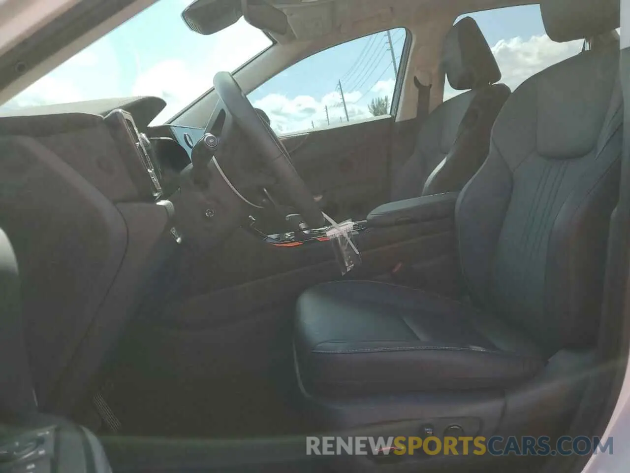 7 fotografías del automóvil dañado 2T2GDCAZ6RC015232 LEXUS NX 250 PRE 2024