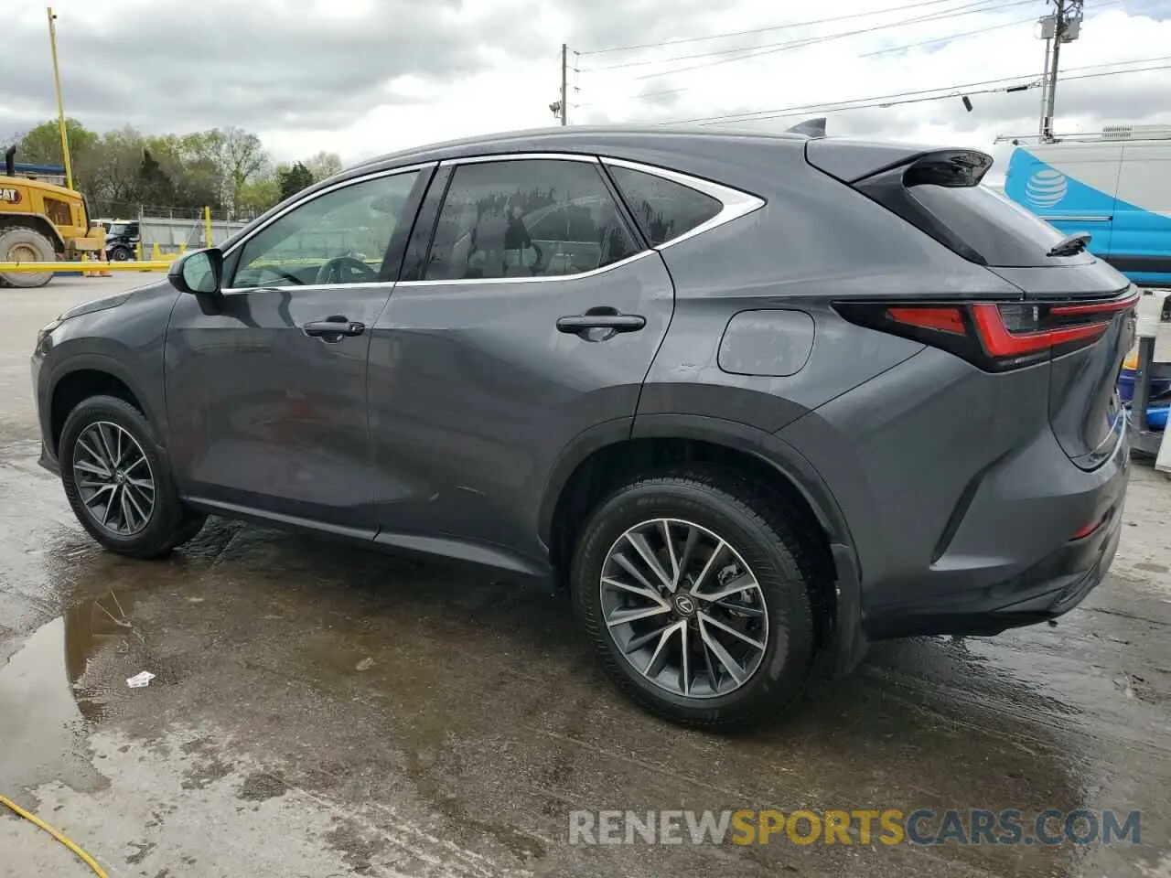 2 fotografías del automóvil dañado 2T2GDCAZ8SC021779 LEXUS NX 250 PRE 2025