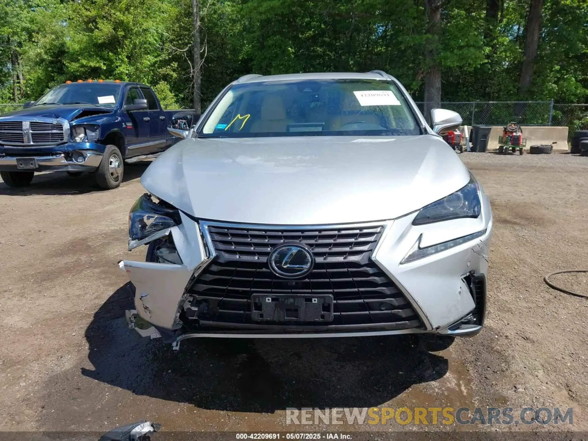 12 fotografías del automóvil dañado JTJBARBZ4K2192100 LEXUS NX 300 2019