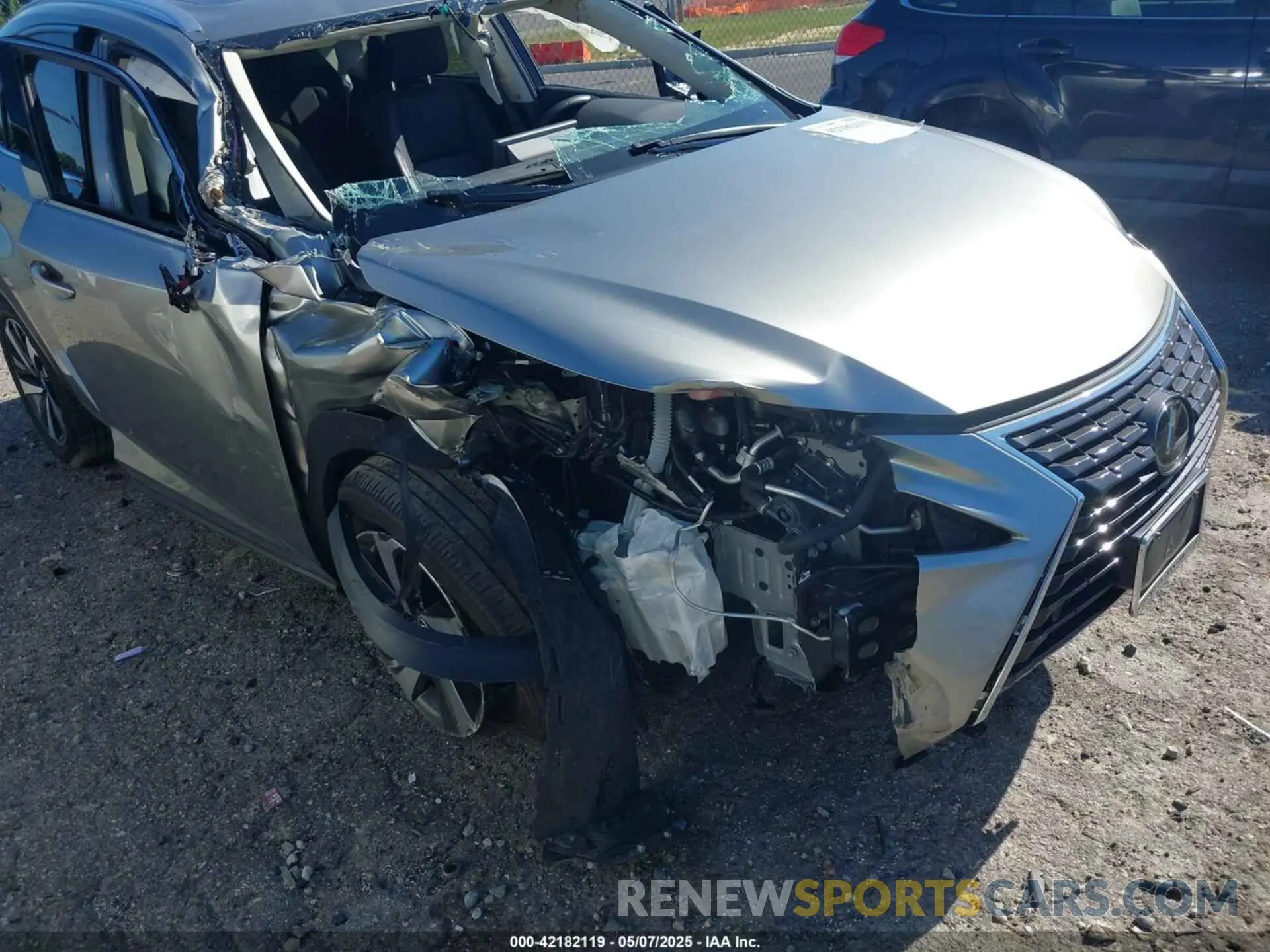 6 fotografías del automóvil dañado JTJBARBZ6K2192499 LEXUS NX 300 2019