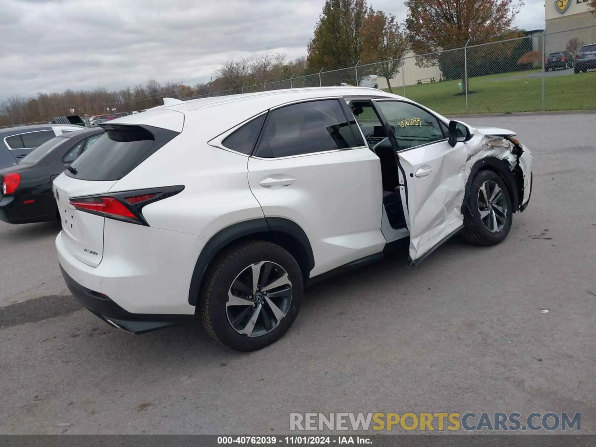 4 fotografías del automóvil dañado JTJBARBZ8K2204152 LEXUS NX 300 2019