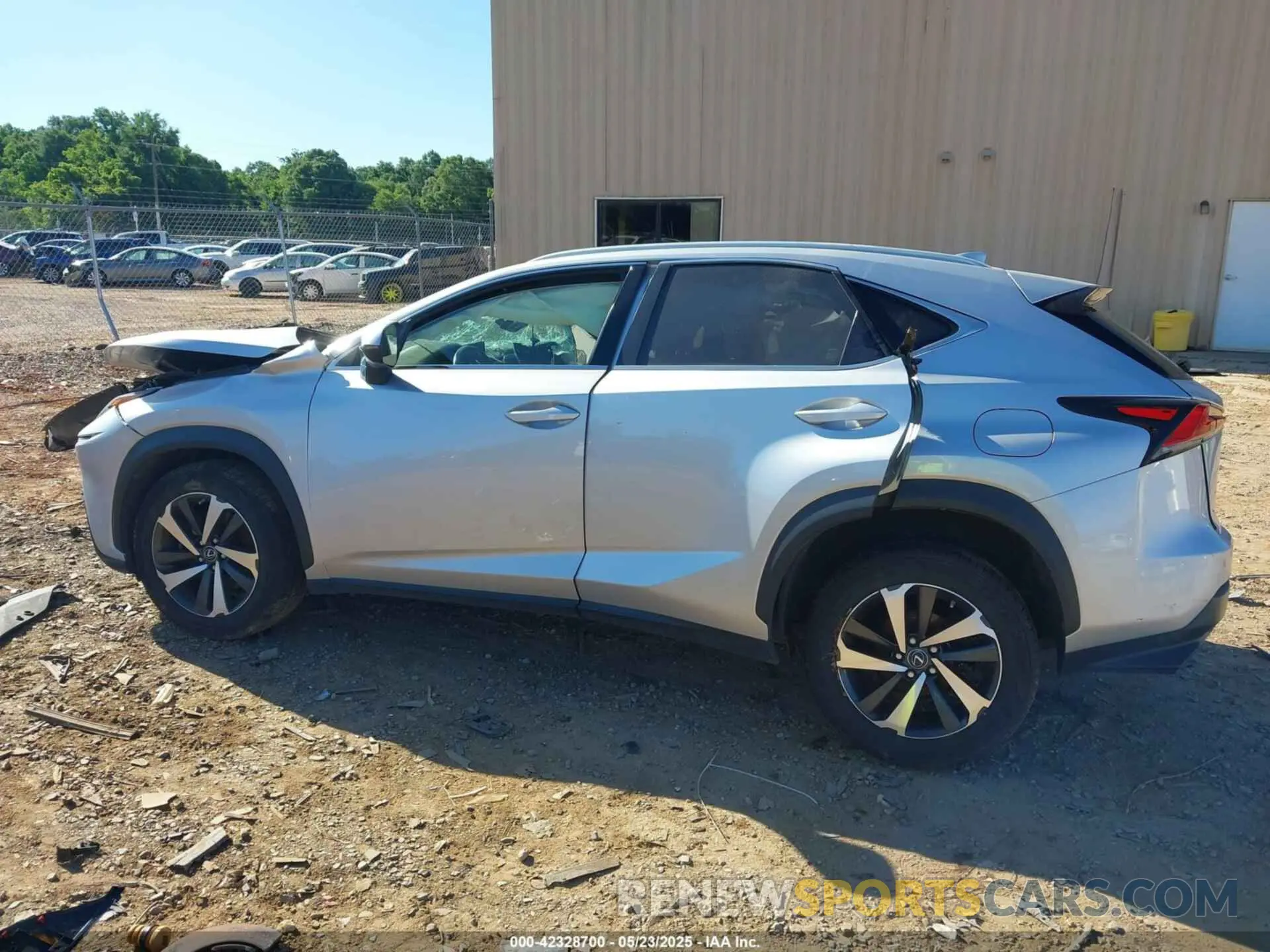 13 fotografías del automóvil dañado JTJBARBZXK2192733 LEXUS NX 300 2019