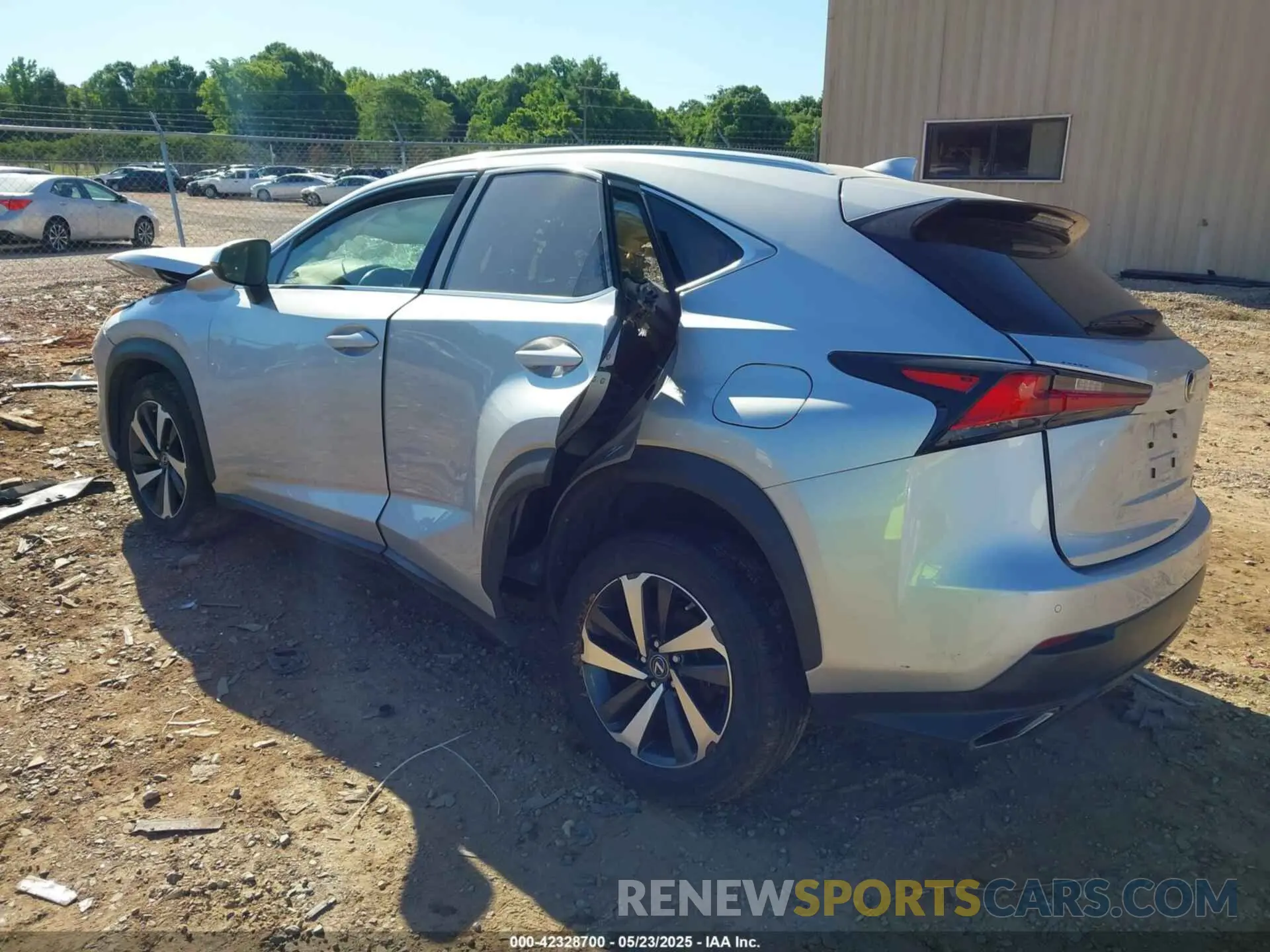 3 fotografías del automóvil dañado JTJBARBZXK2192733 LEXUS NX 300 2019