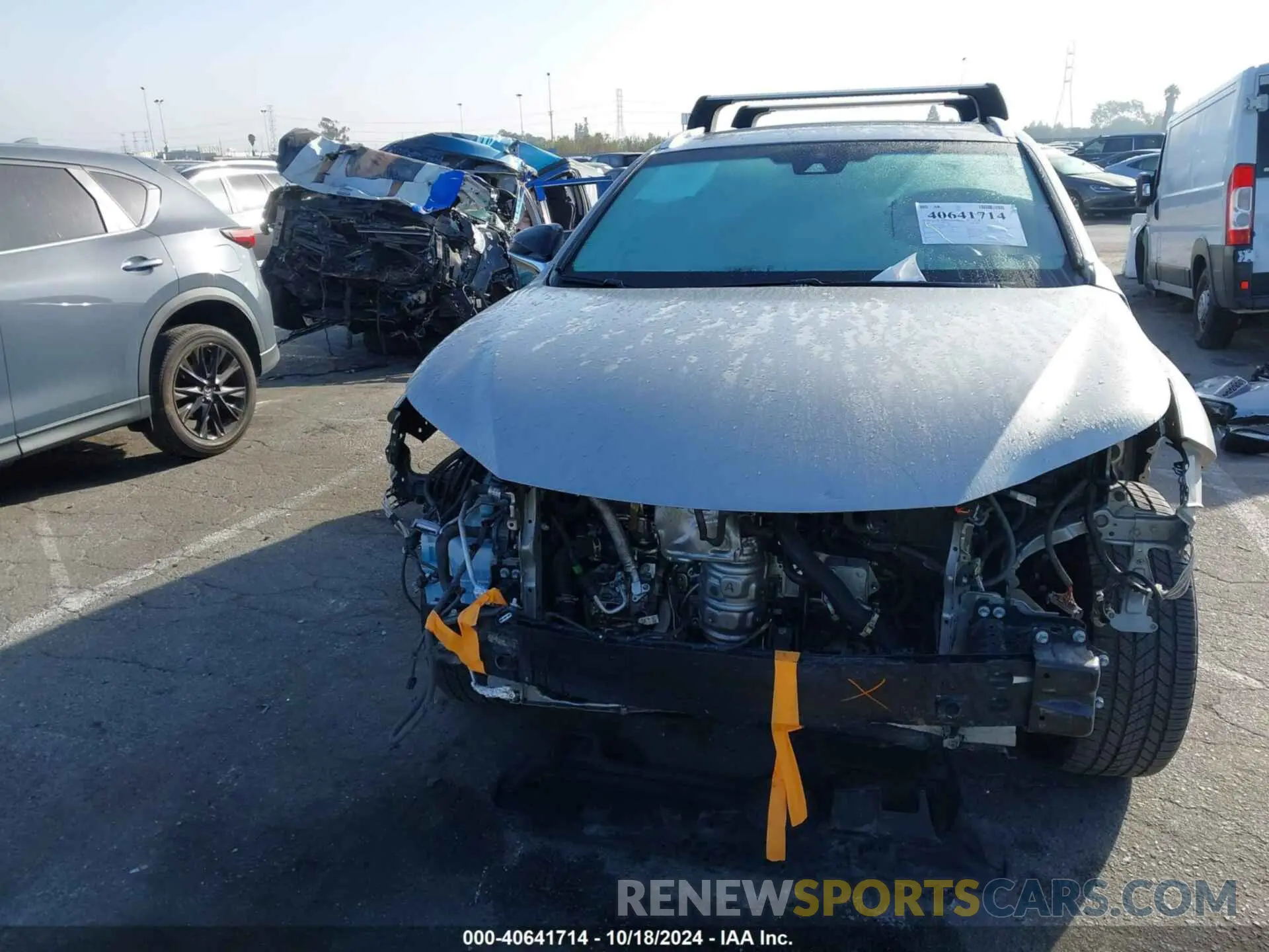 13 fotografías del automóvil dañado JTJYARBZ0K2141557 LEXUS NX 300 2019