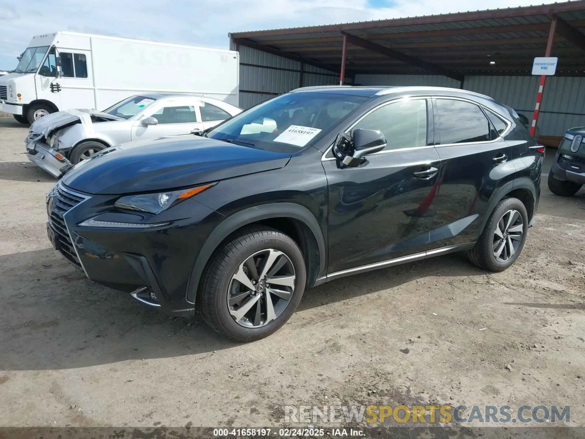 2 fotografías del automóvil dañado JTJYARBZ0K2152235 LEXUS NX 300 2019