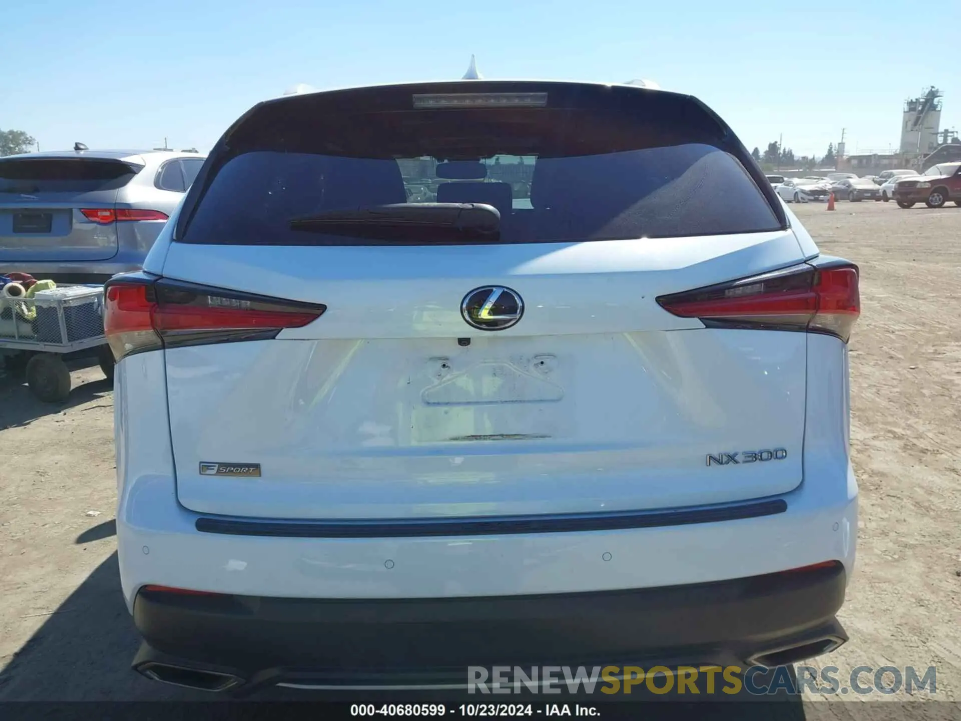 16 fotografías del automóvil dañado JTJYARBZ1K2137341 LEXUS NX 300 2019
