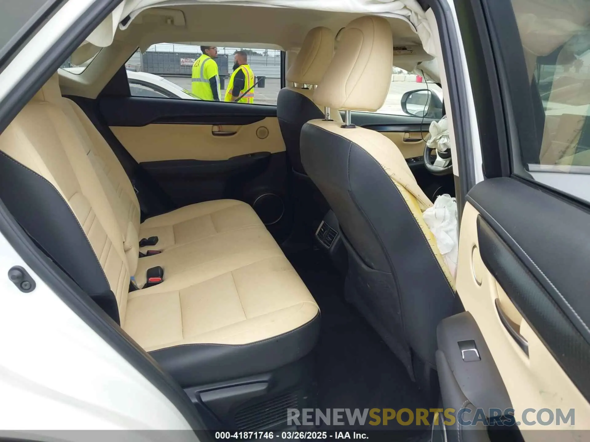8 fotografías del automóvil dañado JTJYARBZ4K2116970 LEXUS NX 300 2019
