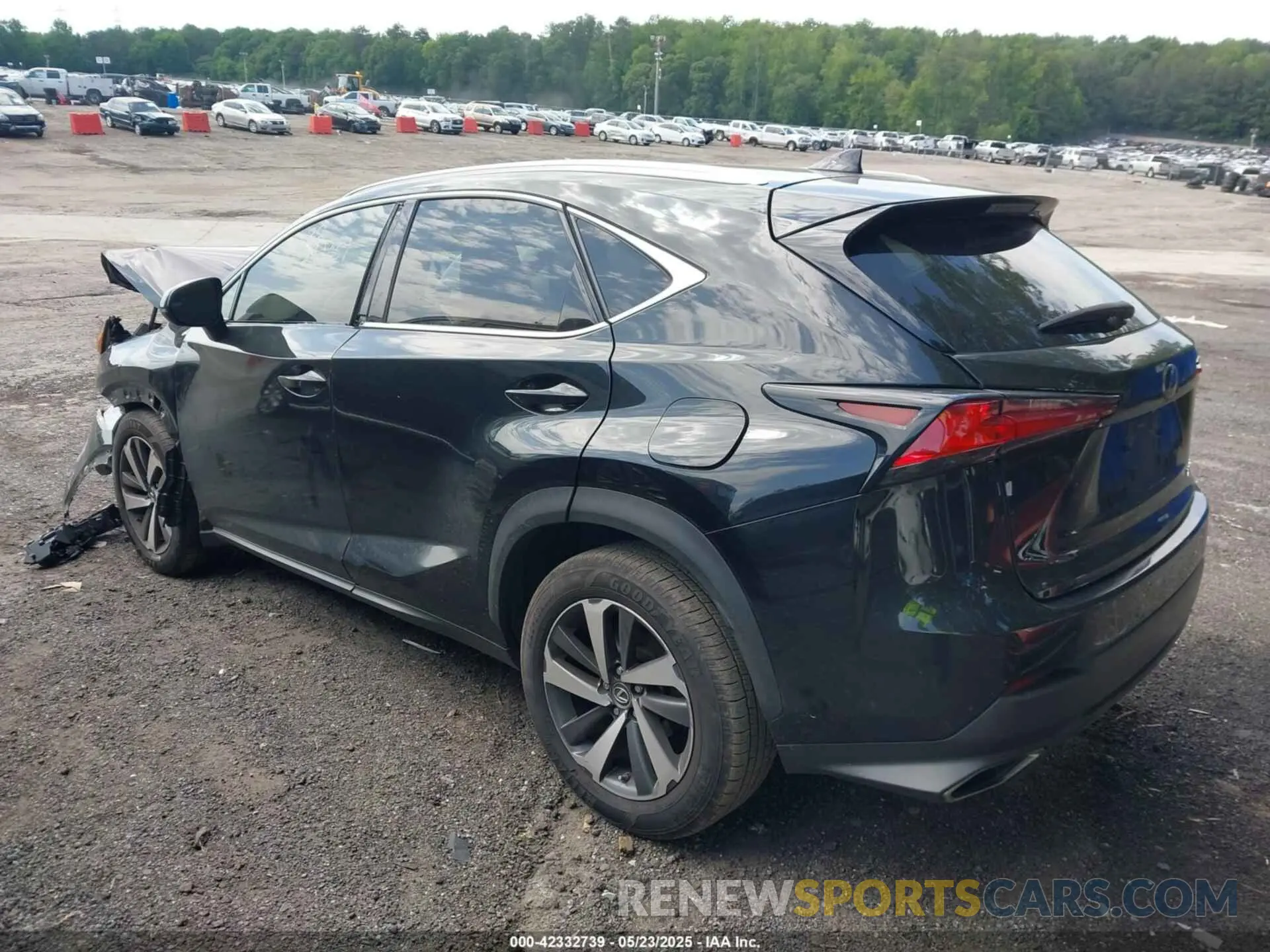 3 fotografías del automóvil dañado JTJYARBZ4K2124003 LEXUS NX 300 2019
