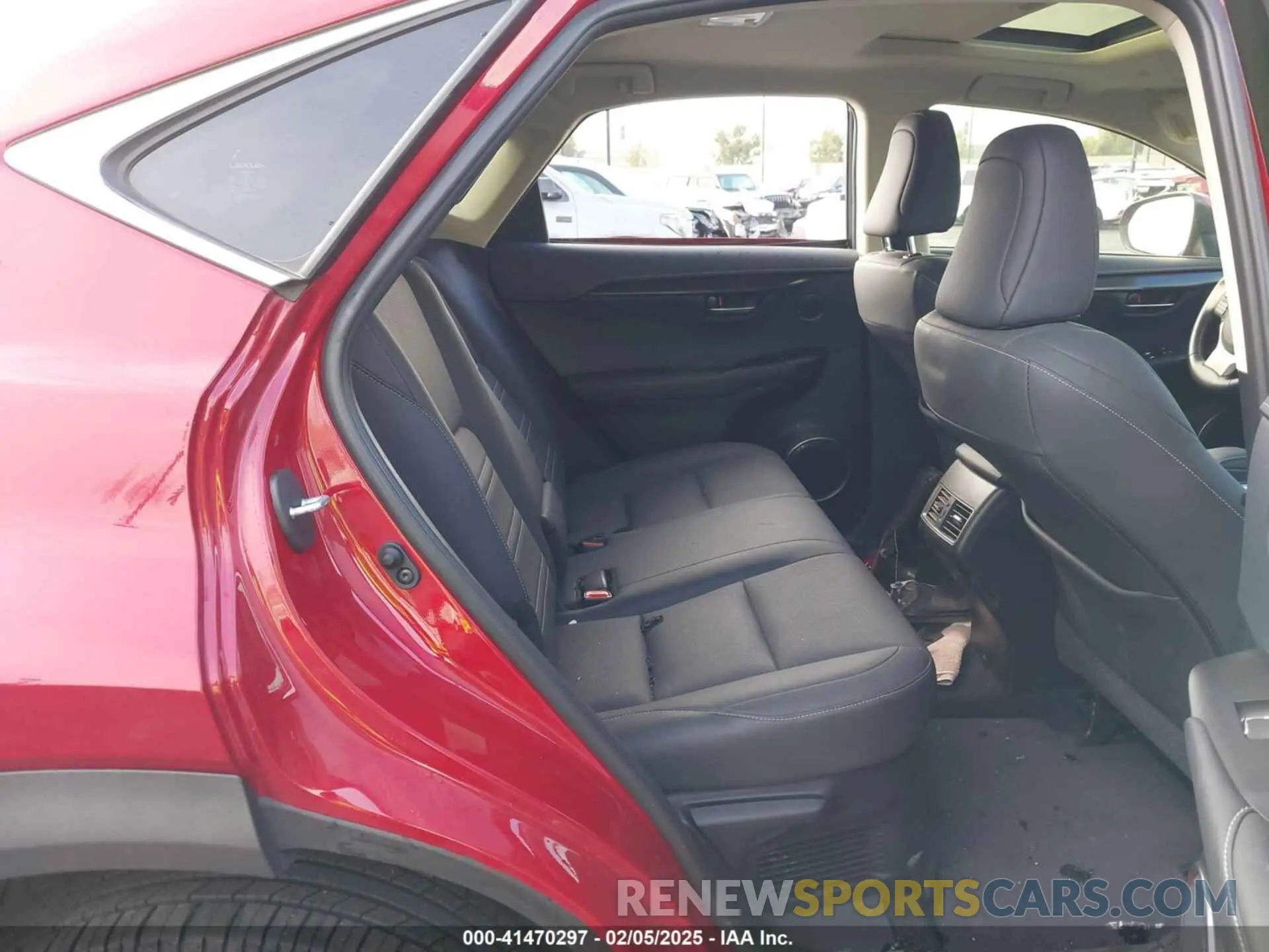 8 fotografías del automóvil dañado JTJYARBZ4K2137706 LEXUS NX 300 2019