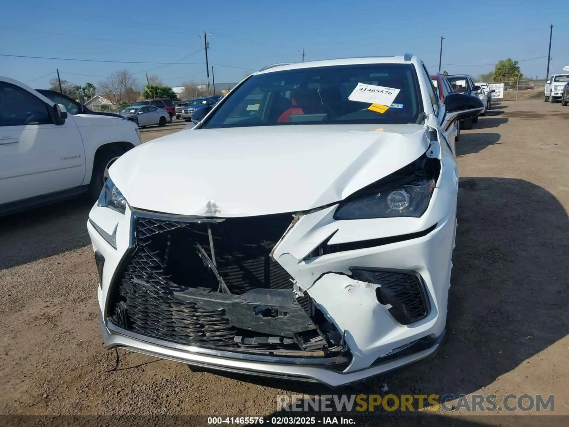 13 fotografías del automóvil dañado JTJYARBZ5K2137519 LEXUS NX 300 2019