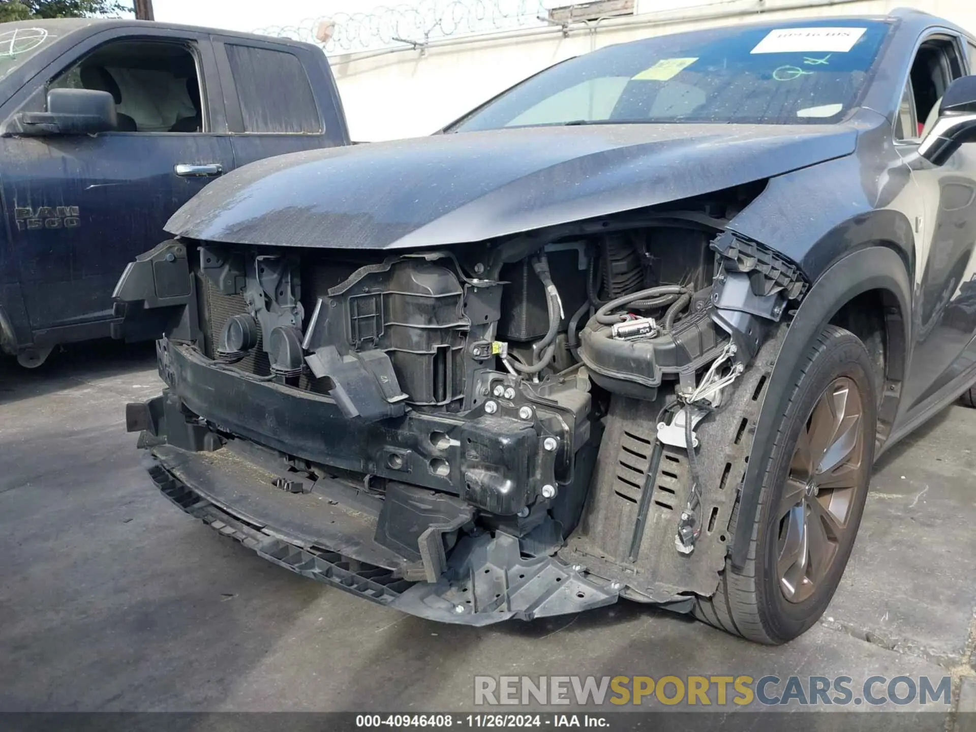 19 fotografías del automóvil dañado JTJYARBZ5K2138279 LEXUS NX 300 2019