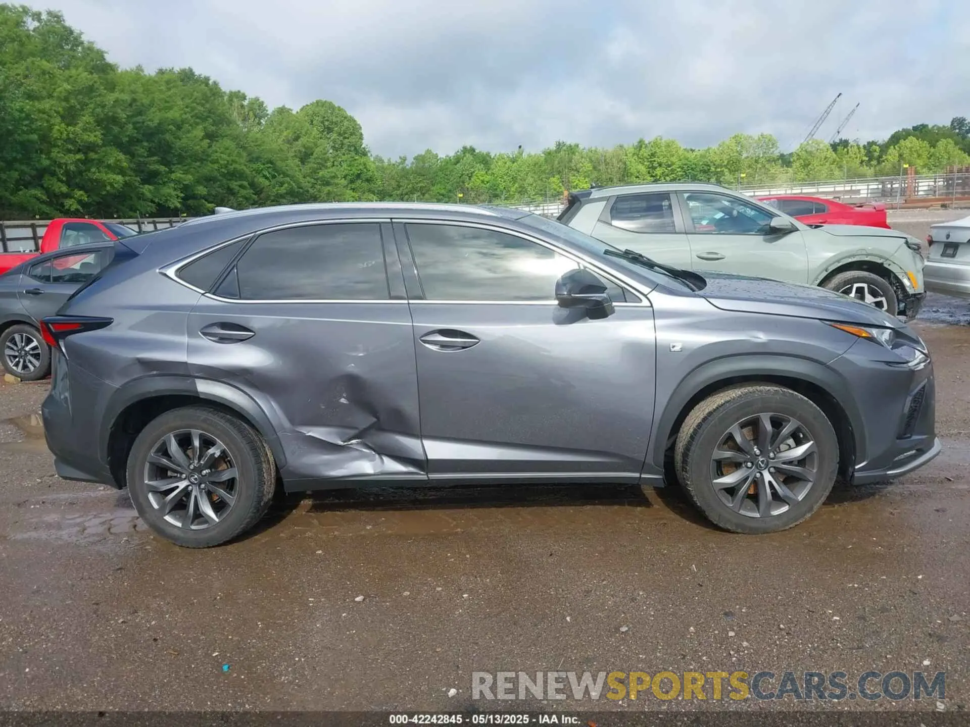 13 fotografías del automóvil dañado JTJYARBZ7K2141765 LEXUS NX 300 2019