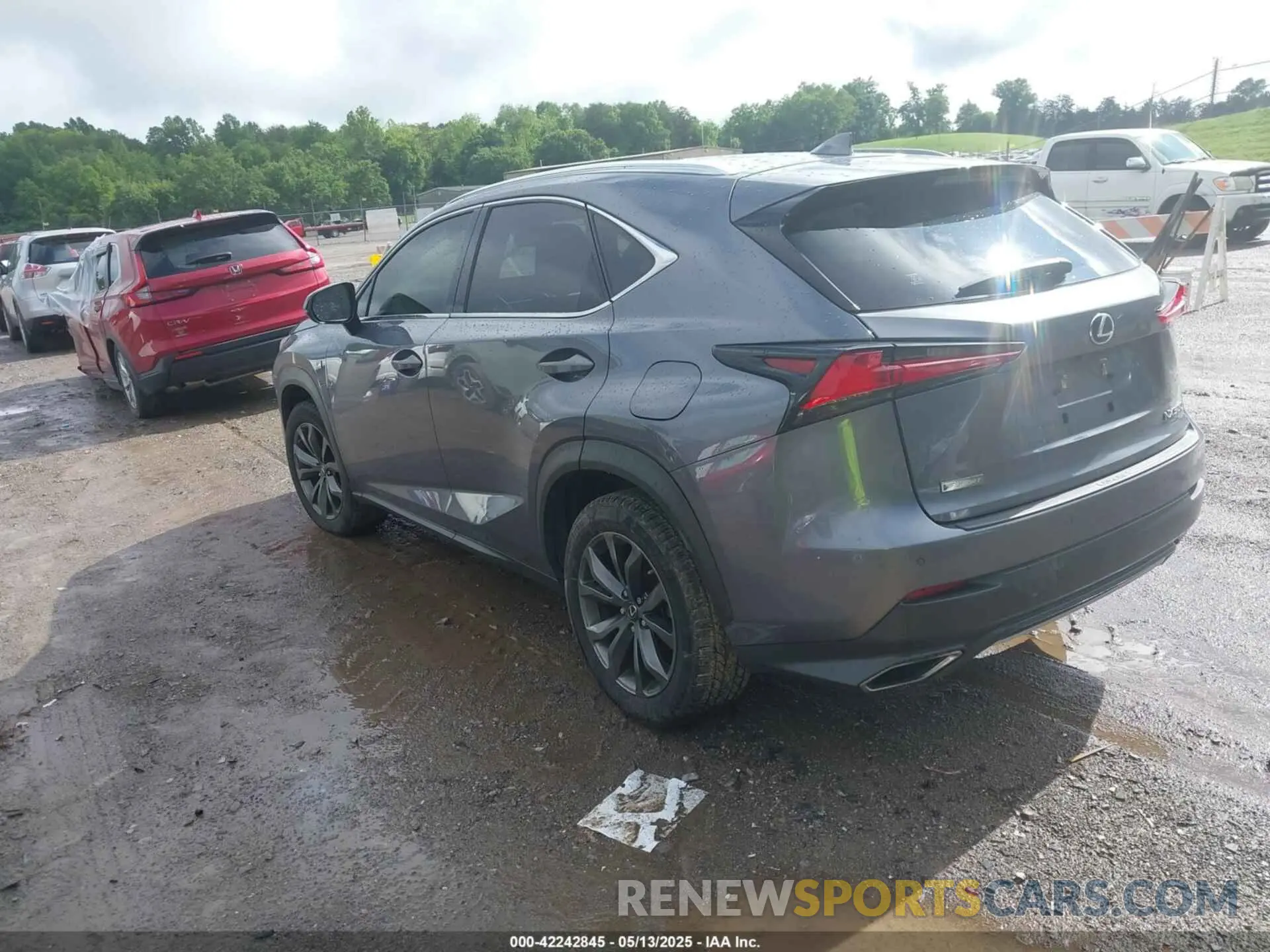 3 fotografías del automóvil dañado JTJYARBZ7K2141765 LEXUS NX 300 2019