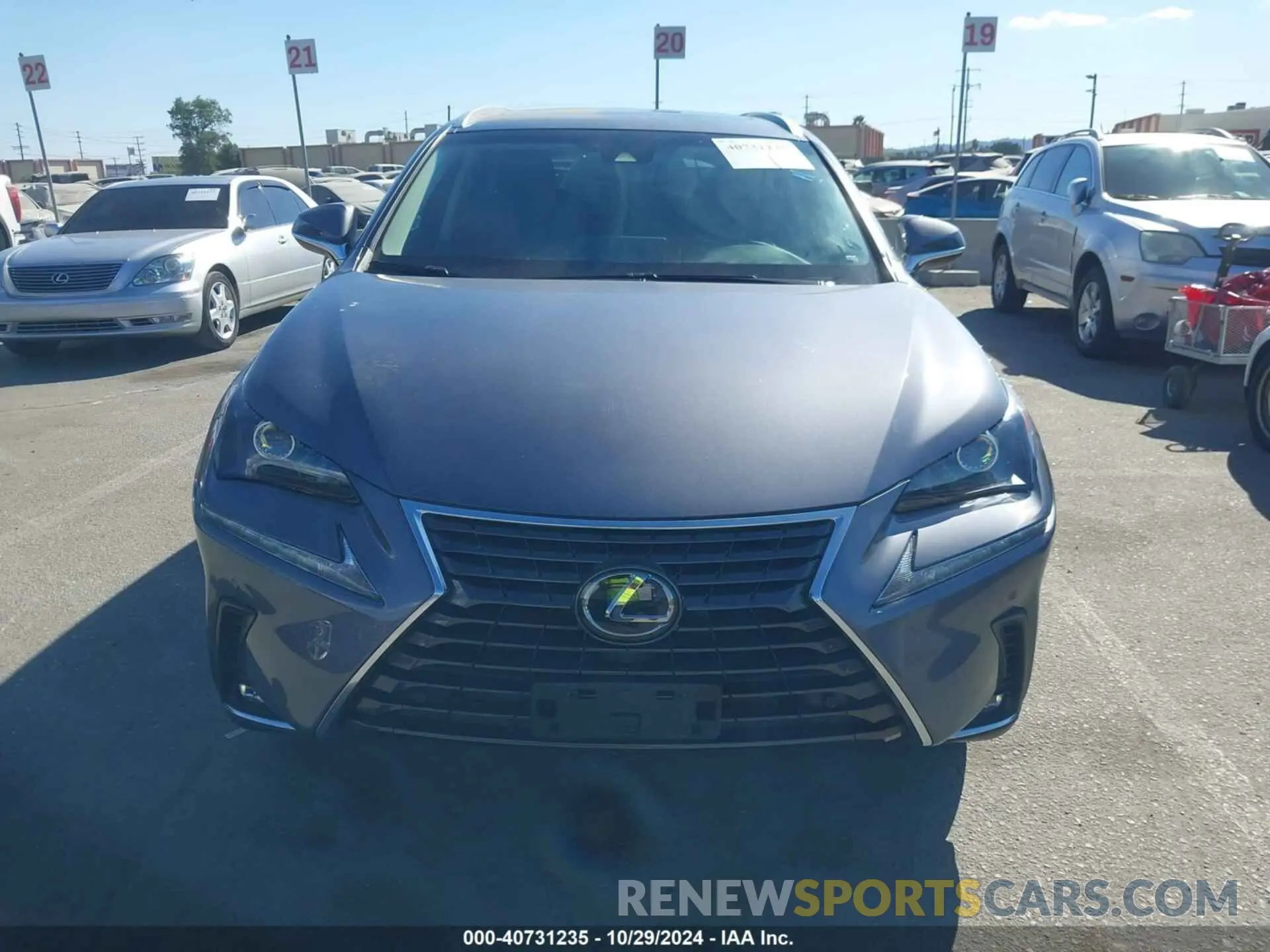13 fotografías del automóvil dañado JTJYARBZ7K2146643 LEXUS NX 300 2019