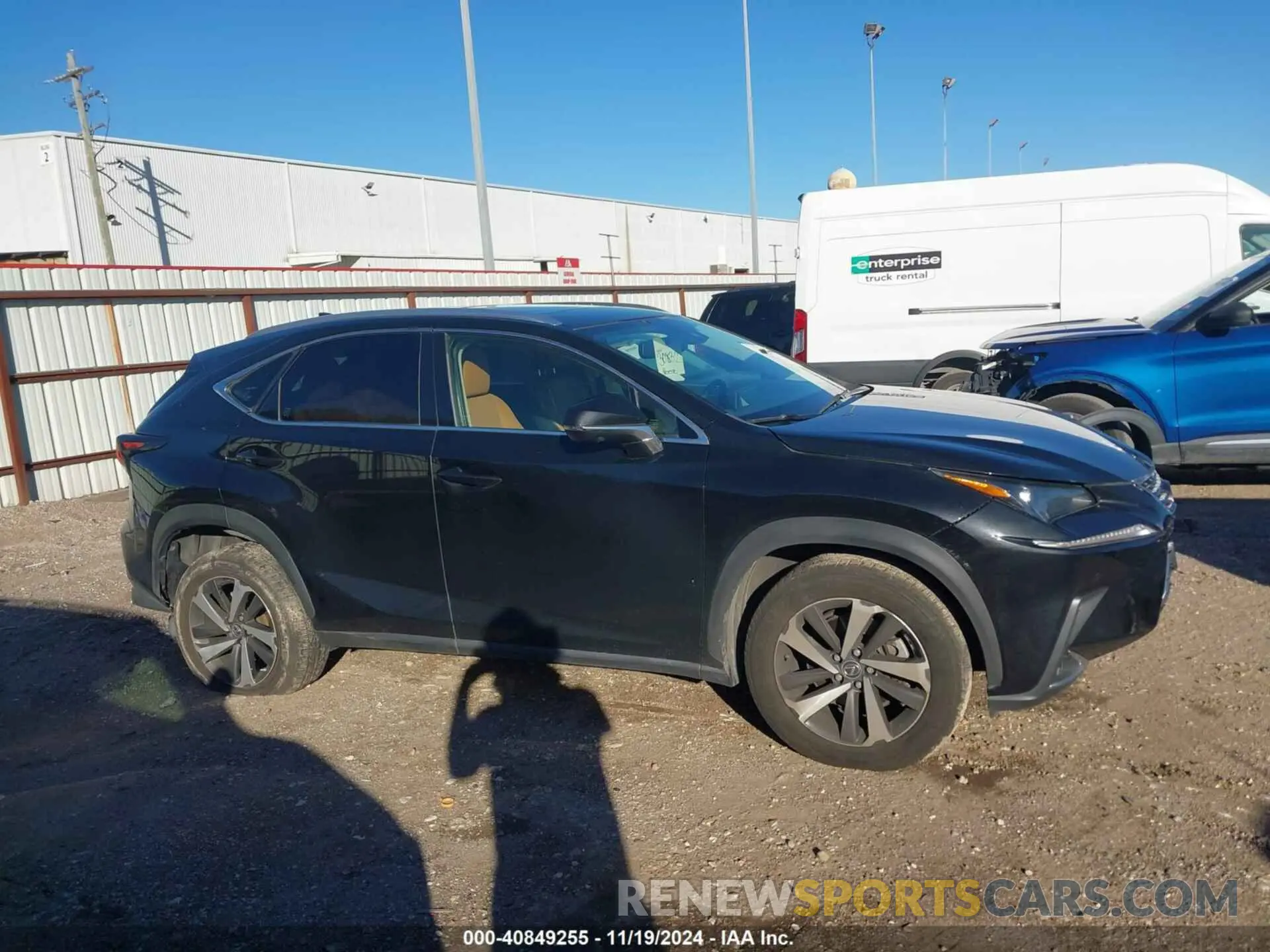 13 fotografías del automóvil dañado JTJYARBZ8K2132623 LEXUS NX 300 2019
