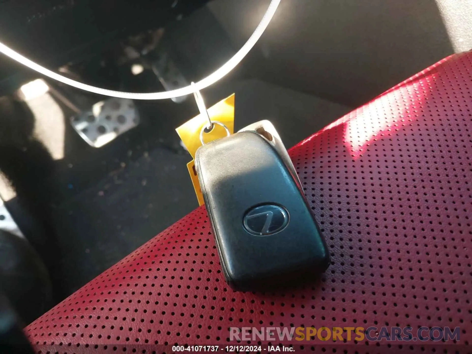 11 fotografías del automóvil dañado JTJYARBZ8K2138230 LEXUS NX 300 2019