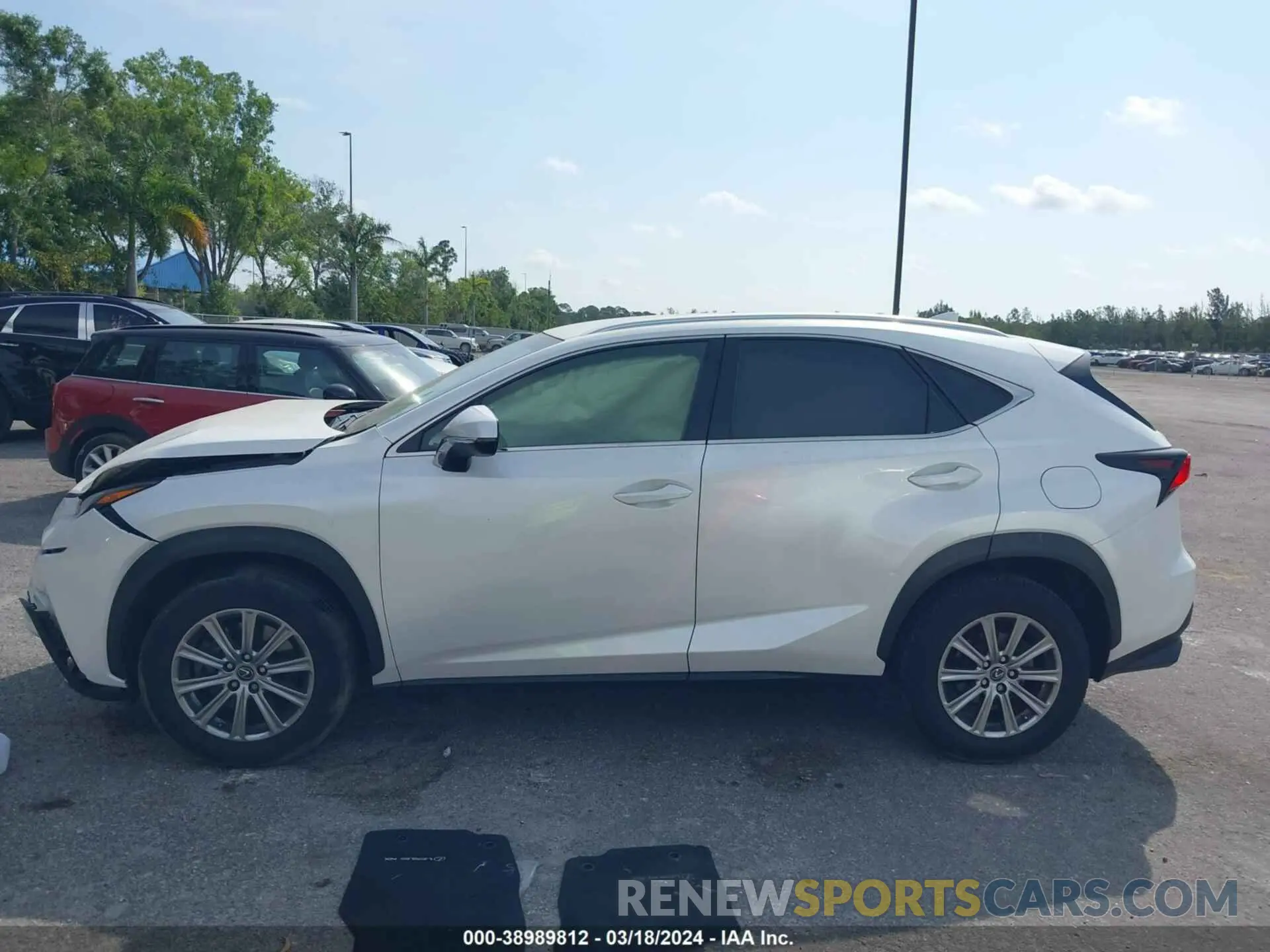 14 fotografías del automóvil dañado JTJYARBZXK2119307 LEXUS NX 300 2019