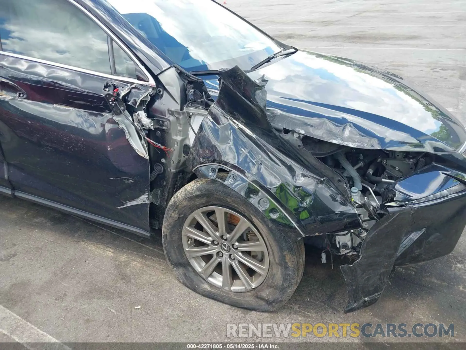 6 fotografías del automóvil dañado JTJAARBZ2L5000247 LEXUS NX 300 2020