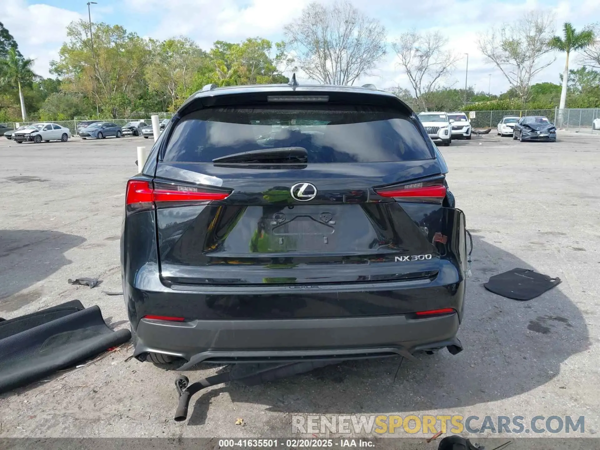 16 fotografías del automóvil dañado JTJAARBZ8L5015805 LEXUS NX 300 2020