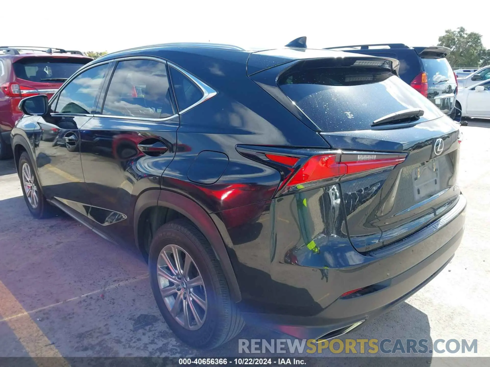 3 fotografías del automóvil dañado JTJAARBZ9L2172759 LEXUS NX 300 2020