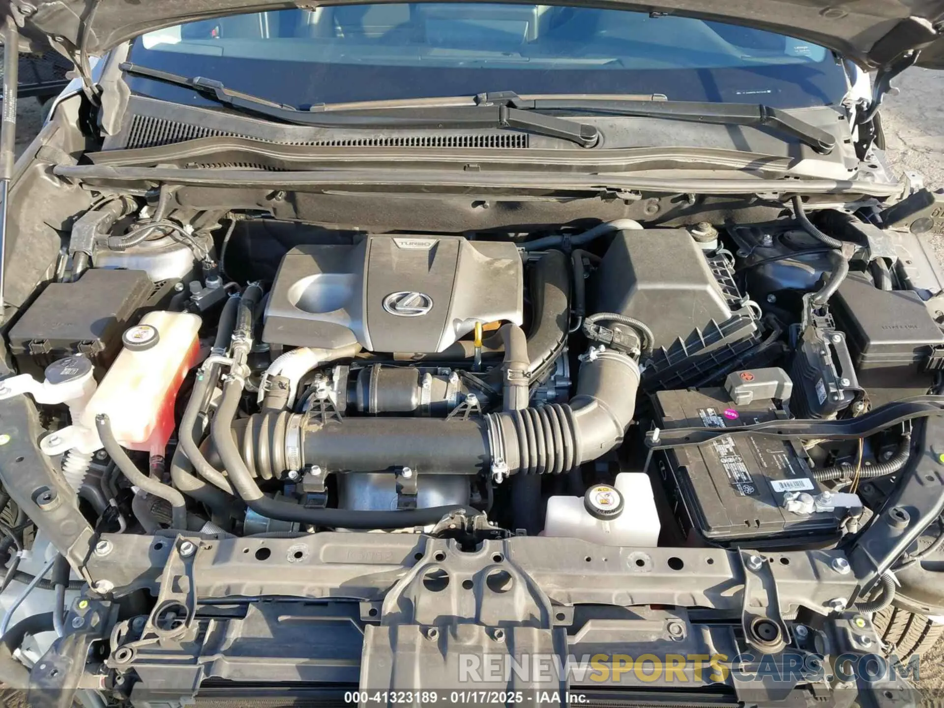 10 fotografías del automóvil dañado JTJAARBZ9L5013190 LEXUS NX 300 2020