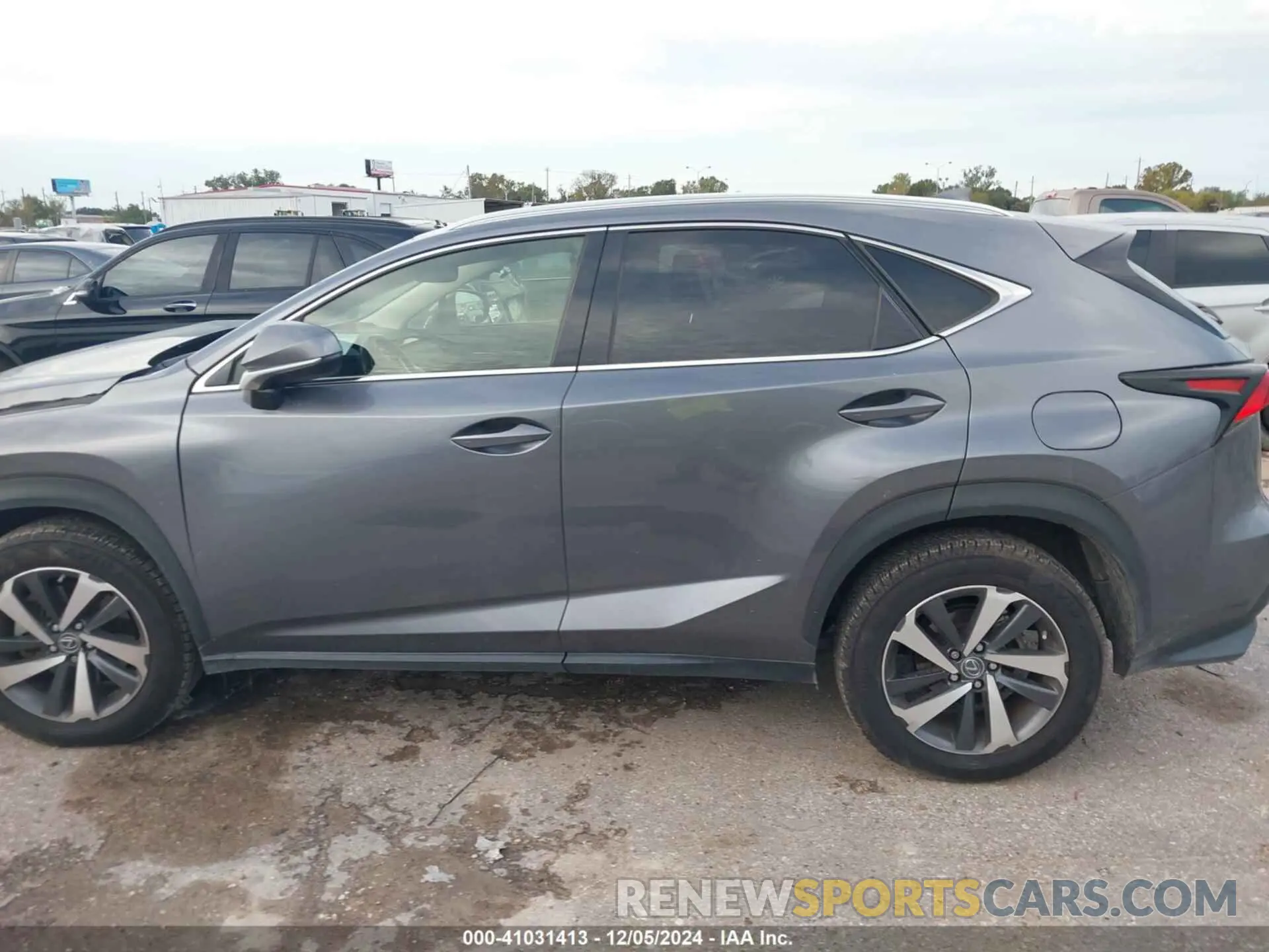 14 fotografías del automóvil dañado JTJDARBZ0L2163669 LEXUS NX 300 2020