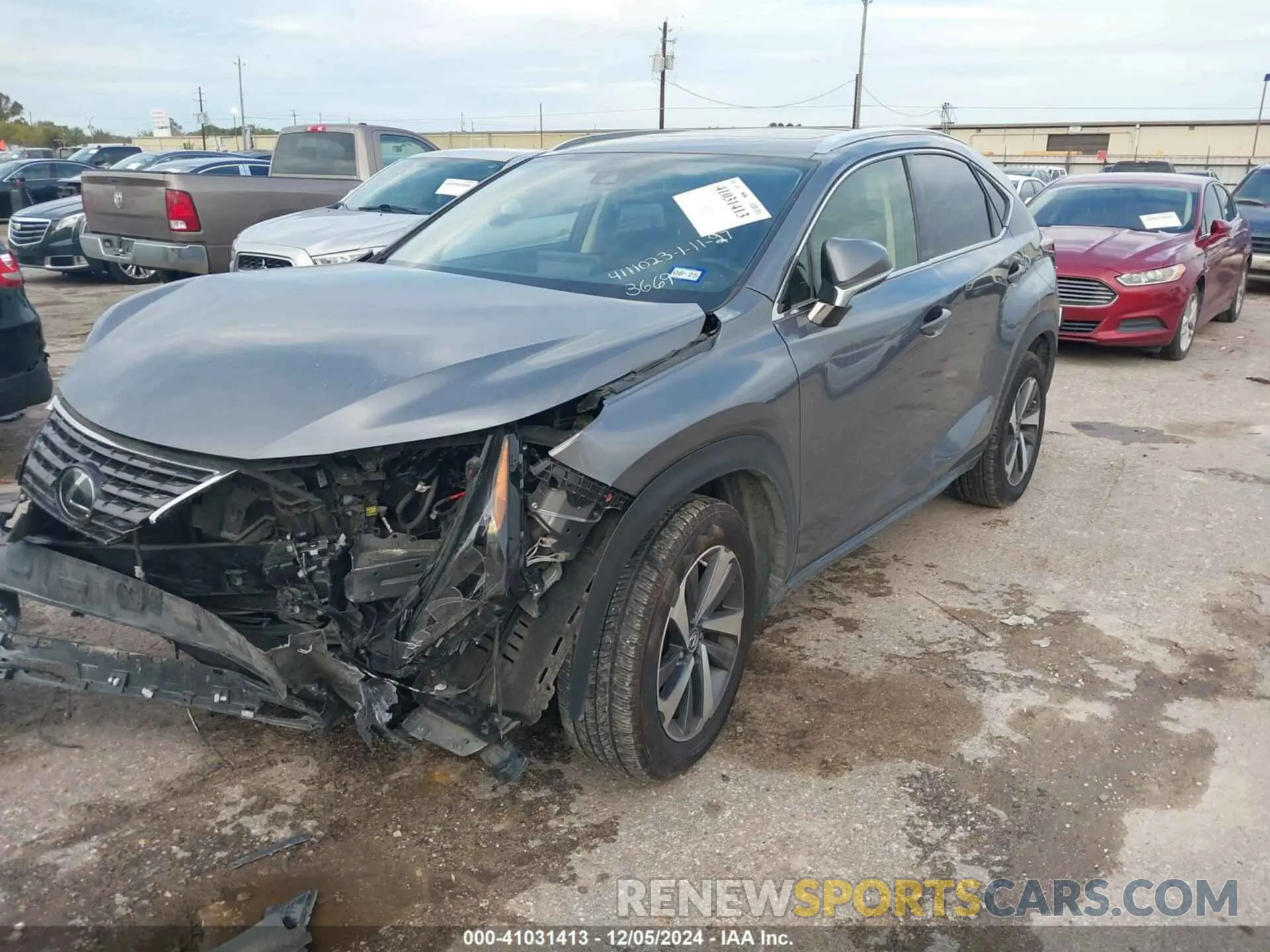 2 fotografías del automóvil dañado JTJDARBZ0L2163669 LEXUS NX 300 2020