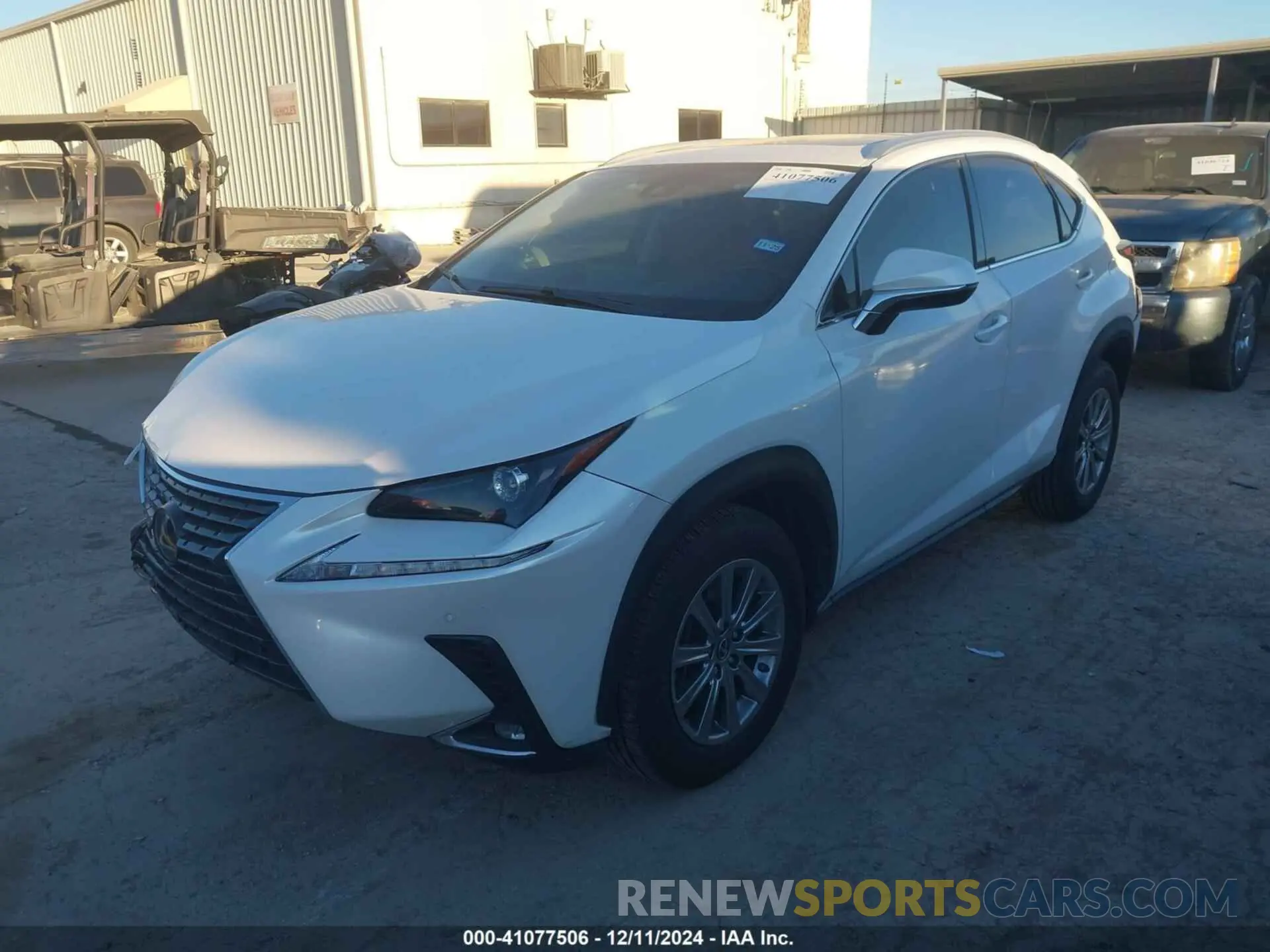 2 fotografías del automóvil dañado JTJDARBZ0L5008280 LEXUS NX 300 2020