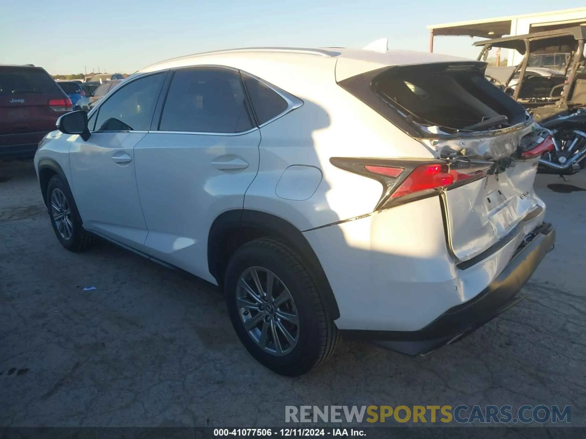 3 fotografías del automóvil dañado JTJDARBZ0L5008280 LEXUS NX 300 2020