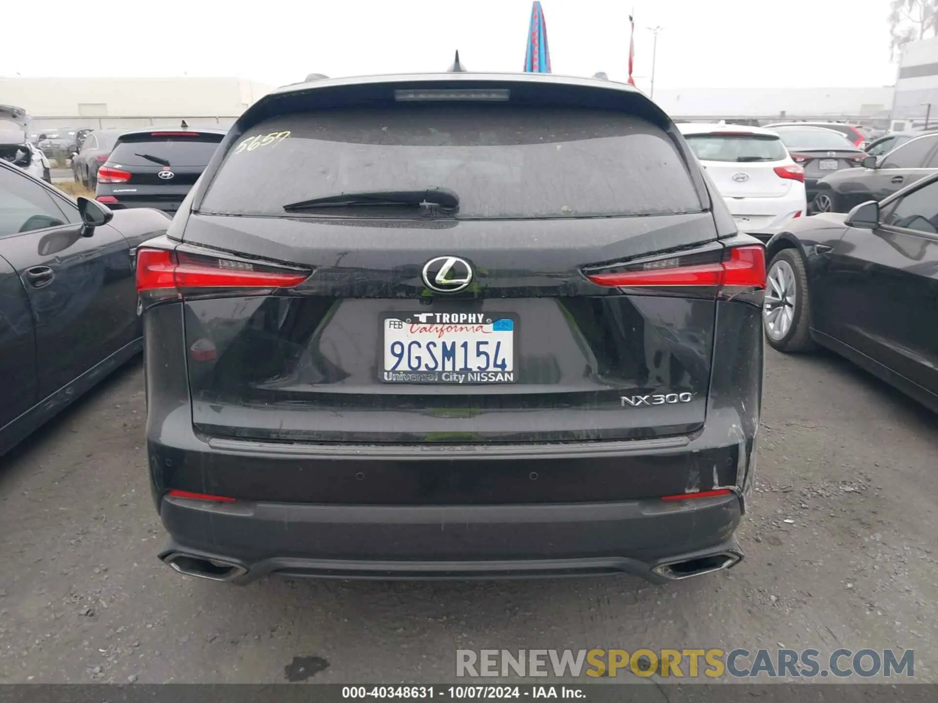 15 fotografías del automóvil dañado JTJDARBZ2L5013271 LEXUS NX 300 2020
