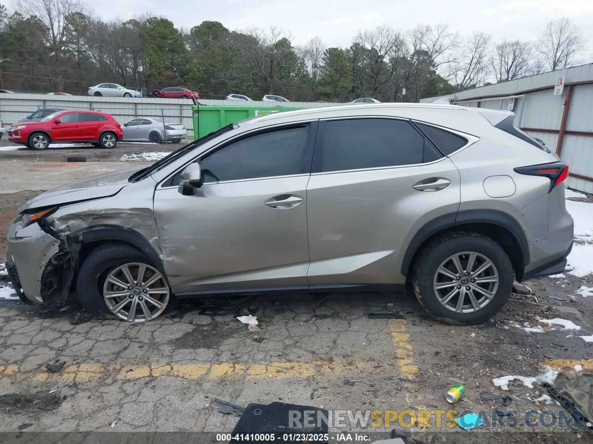 13 fotografías del automóvil dañado JTJDARBZ4L2175825 LEXUS NX 300 2020