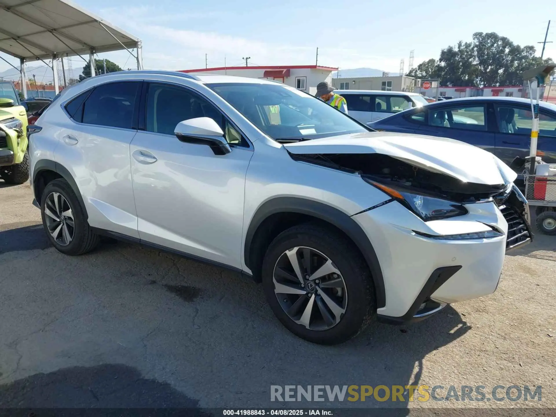 1 fotografías del automóvil dañado JTJDARBZ4L5007813 LEXUS NX 300 2020