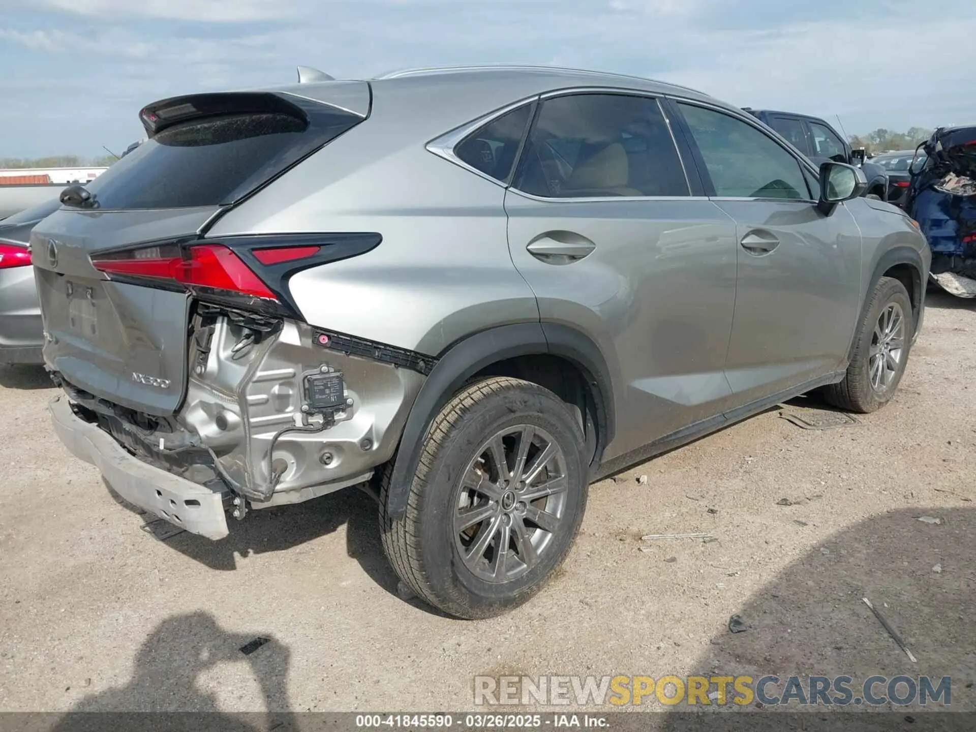 4 fotografías del automóvil dañado JTJDARBZ5L5011045 LEXUS NX 300 2020