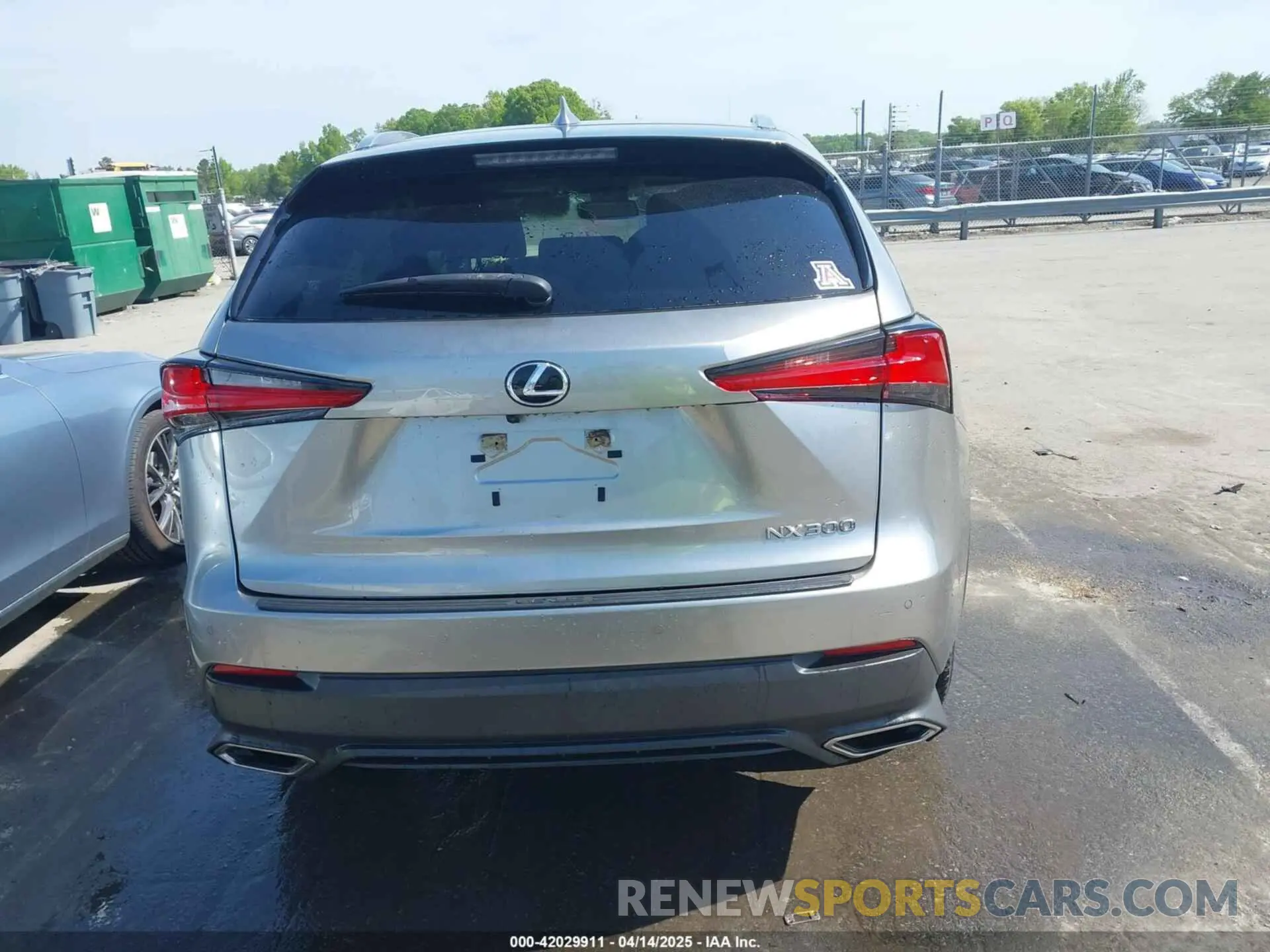 16 fotografías del automóvil dañado JTJDARBZ9L5009833 LEXUS NX 300 2020
