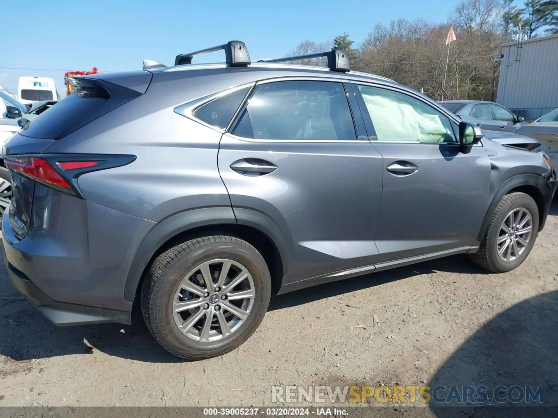 13 fotografías del automóvil dañado JTJDARDZ0L5013413 LEXUS NX 300 2020