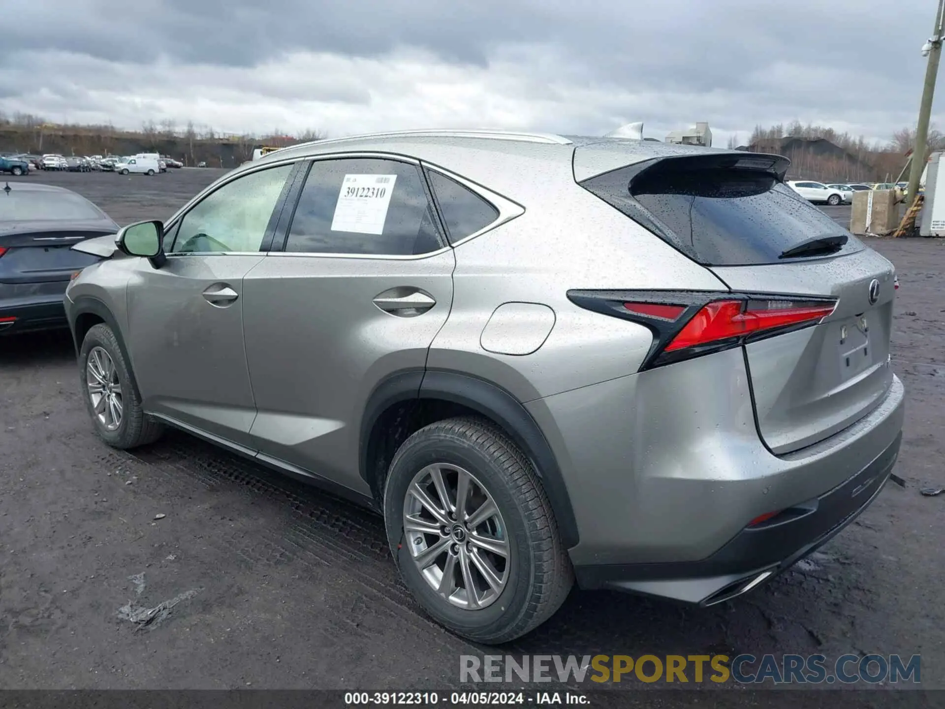 3 fotografías del automóvil dañado JTJDARDZ4L5012149 LEXUS NX 300 2020